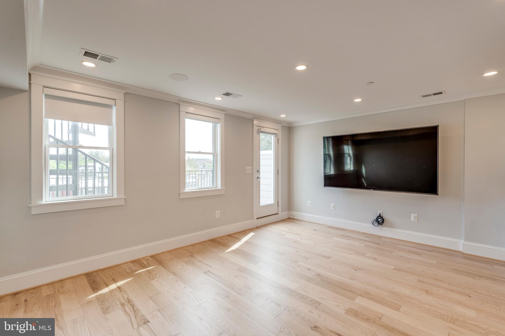 BURLEITH - Residential
