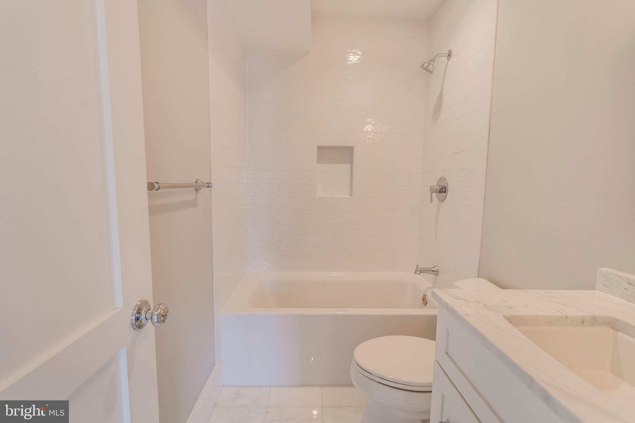 BURLEITH - Residential