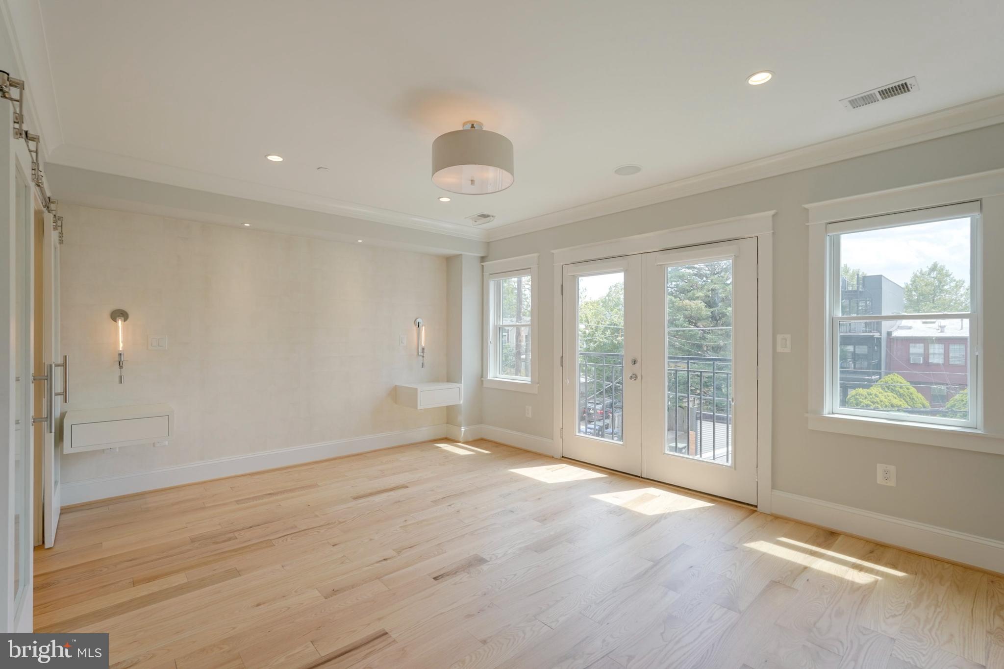 BURLEITH - Residential