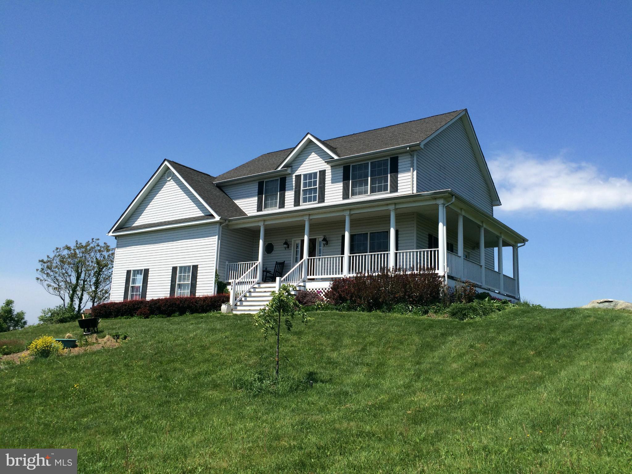 FREEZELAND MANOR - Residential