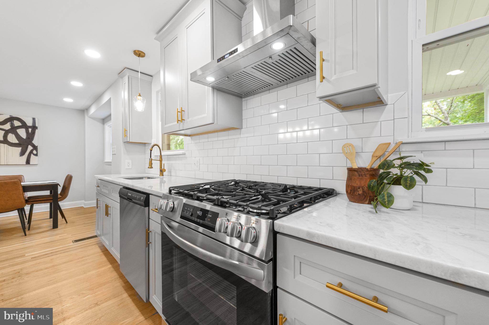 CUSTIS WOODS - Residential