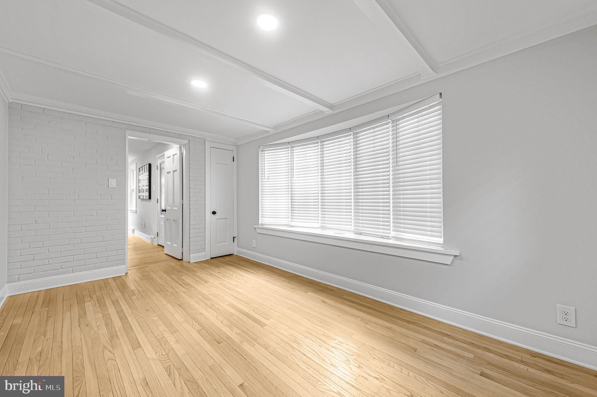 CUSTIS WOODS - Residential