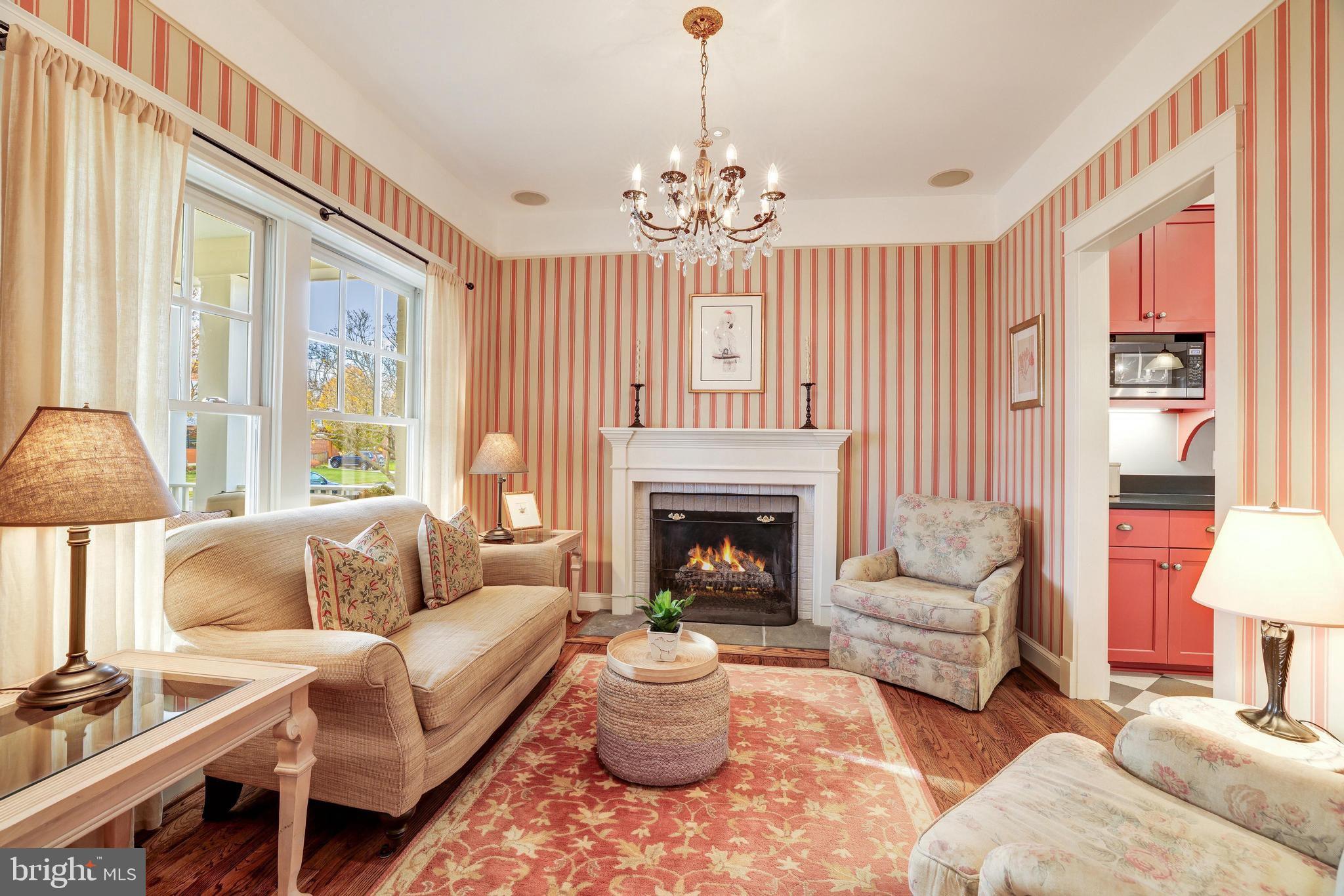 CHESTERFIELD - Residential