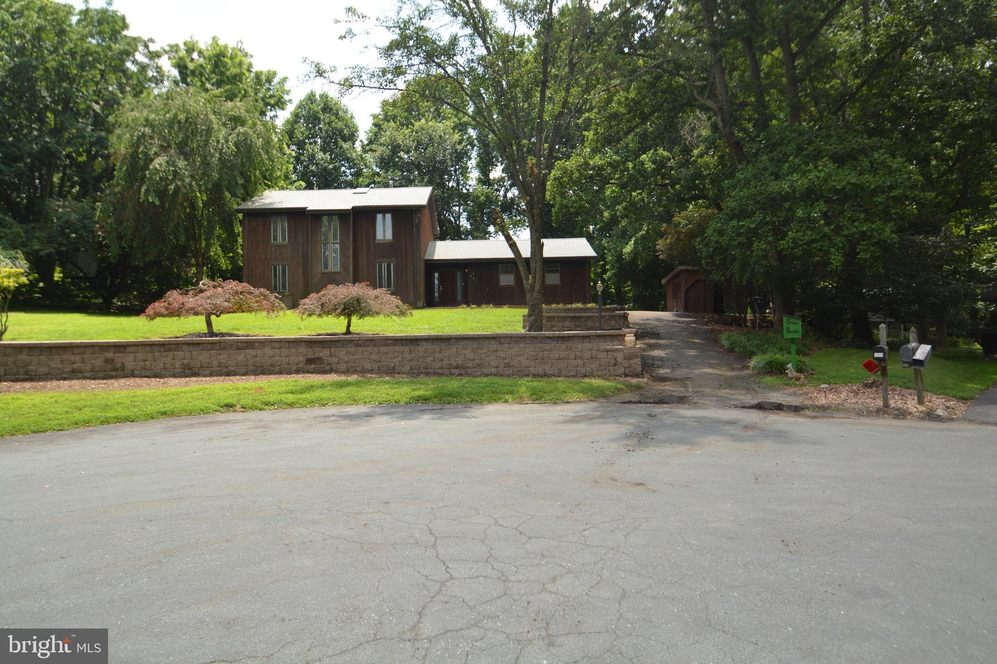 125 KELLY COURT