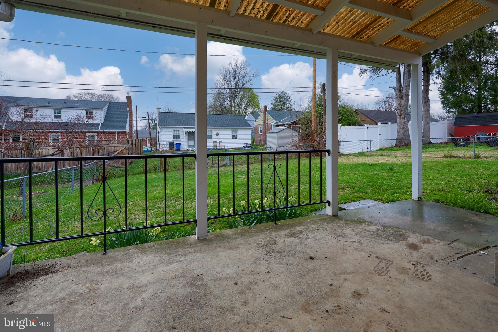 8TH WARD - Residential