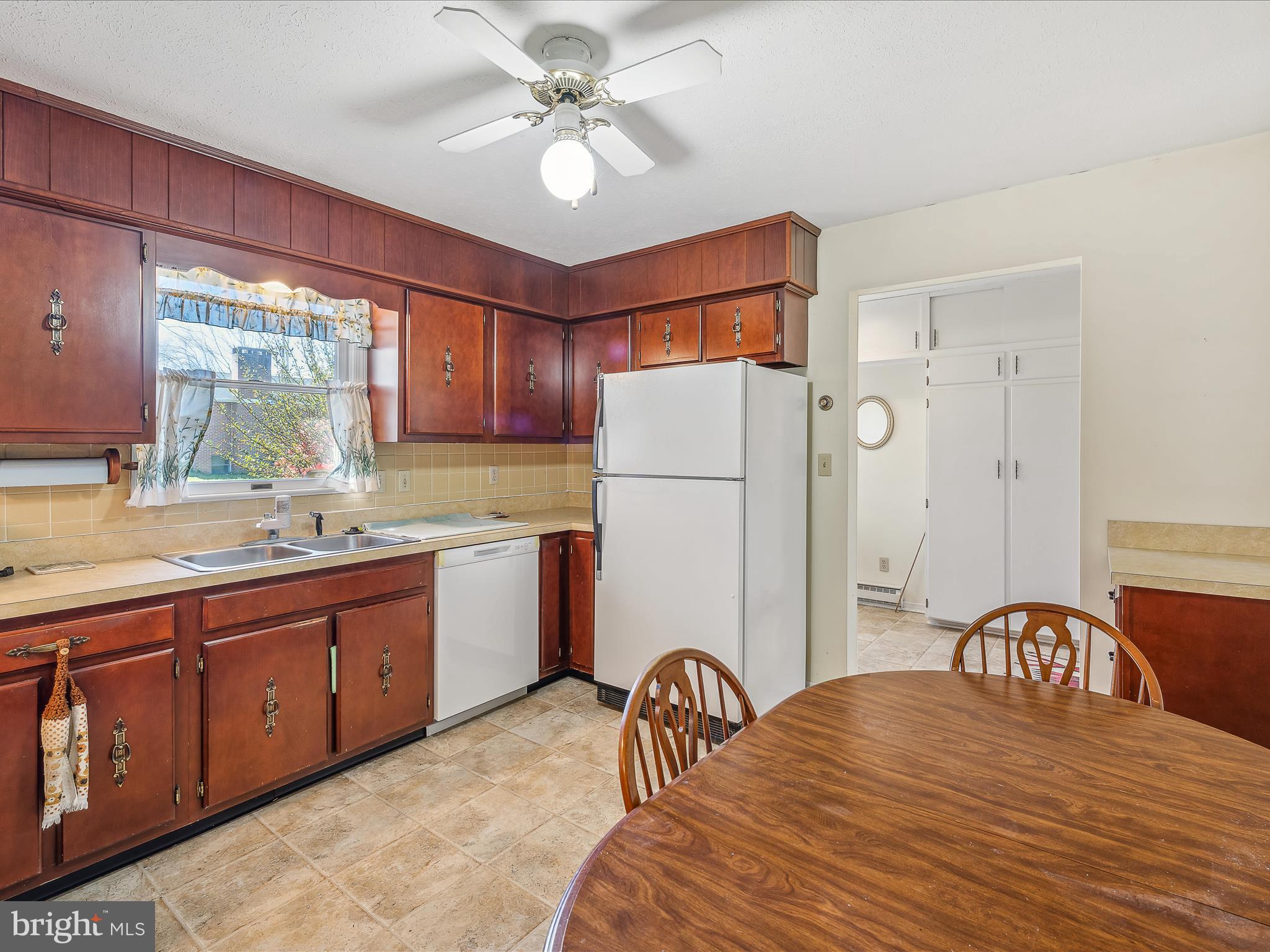 PIKE VIEW ACRES - Residential