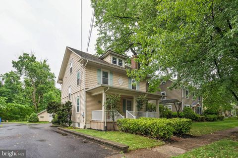 Tiny photo for 320 W 3rd Street, MOORESTOWN, NJ 08057 (MLS # NJBL2112640)
