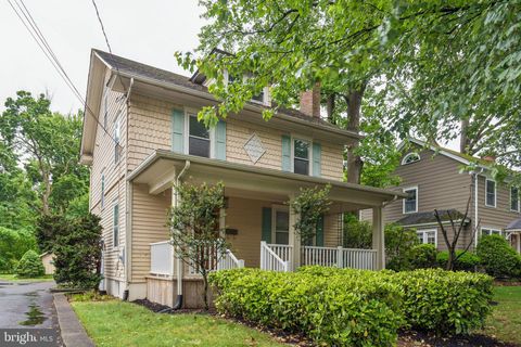 Tiny photo for 320 W 3rd Street, MOORESTOWN, NJ 08057 (MLS # NJBL2112640)