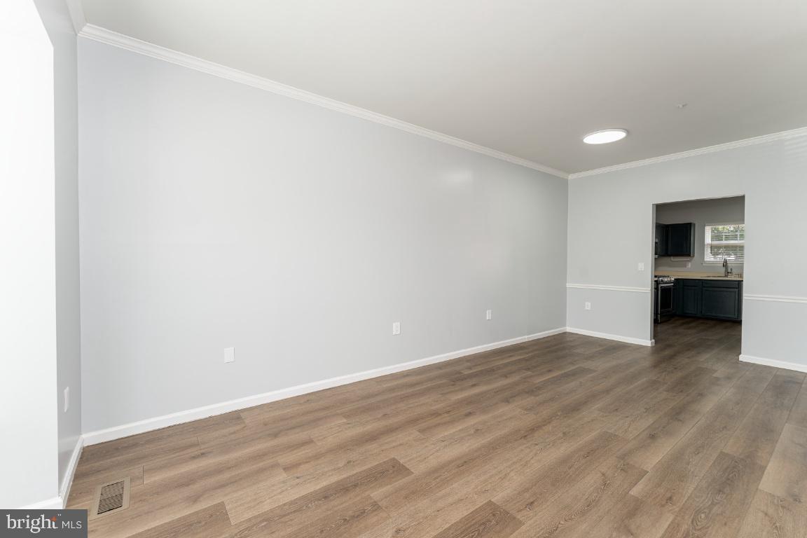 2383 LACONIA COURT