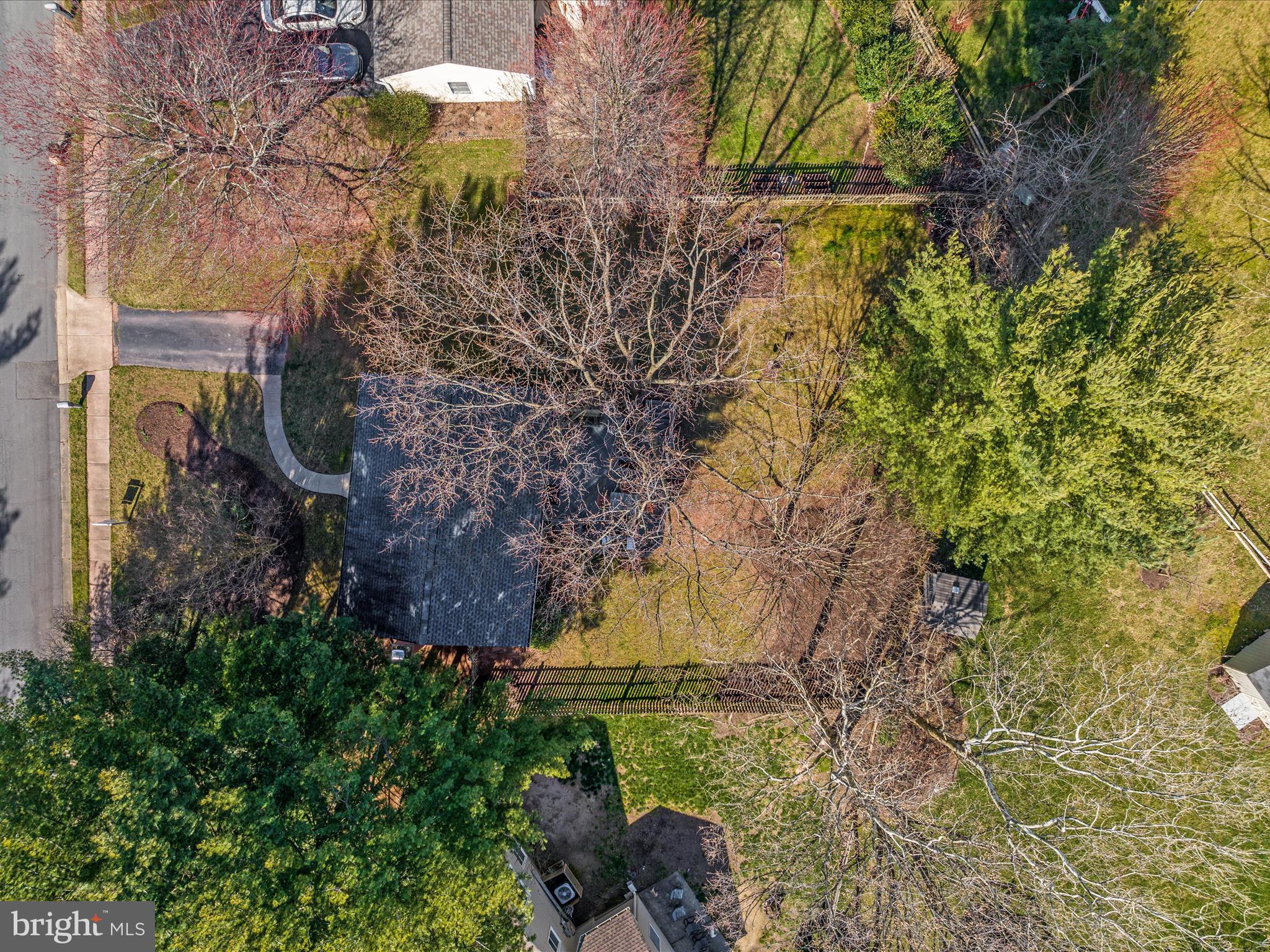 FOX MILL ESTATES - Residential