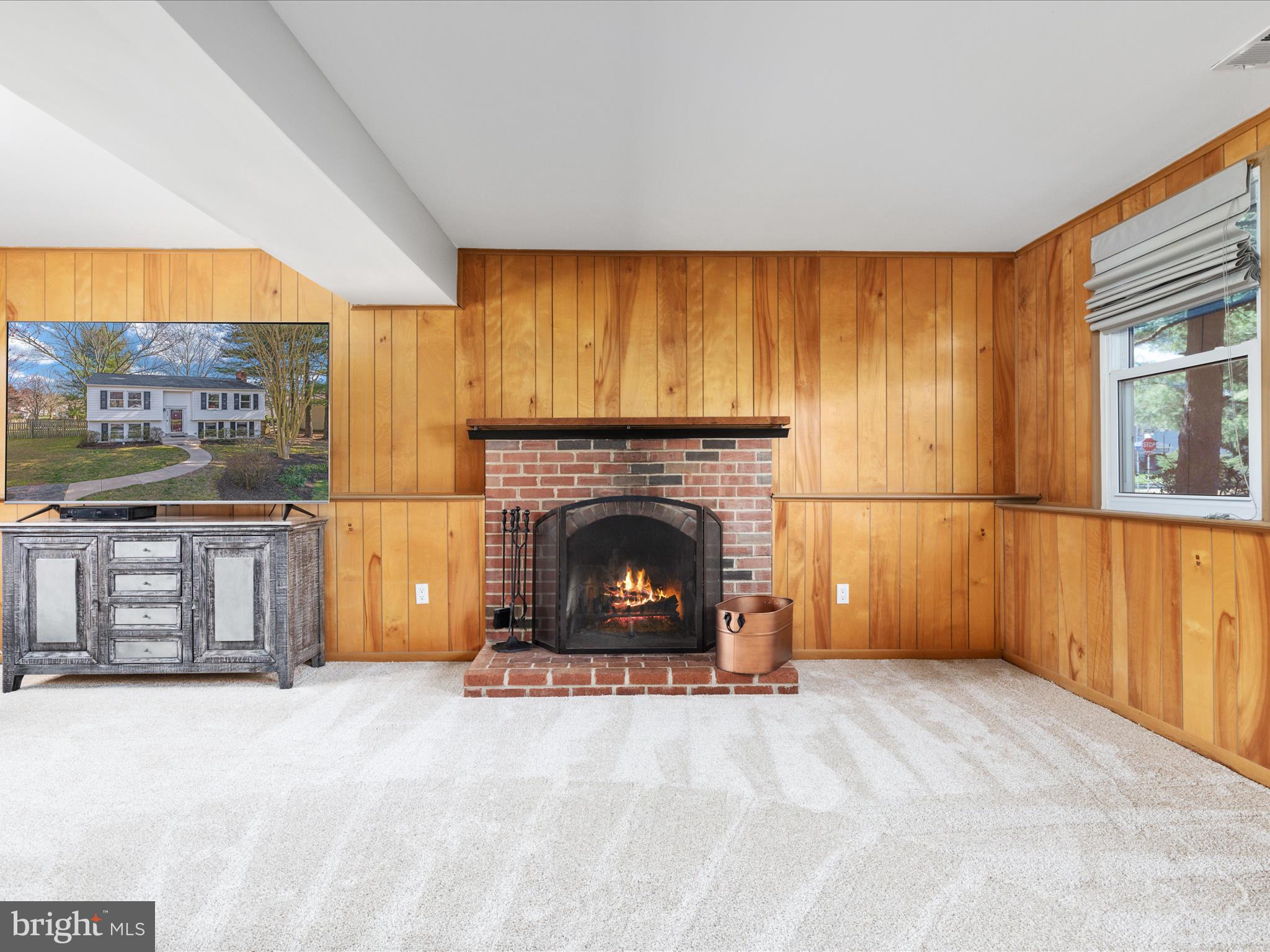 FOX MILL ESTATES - Residential