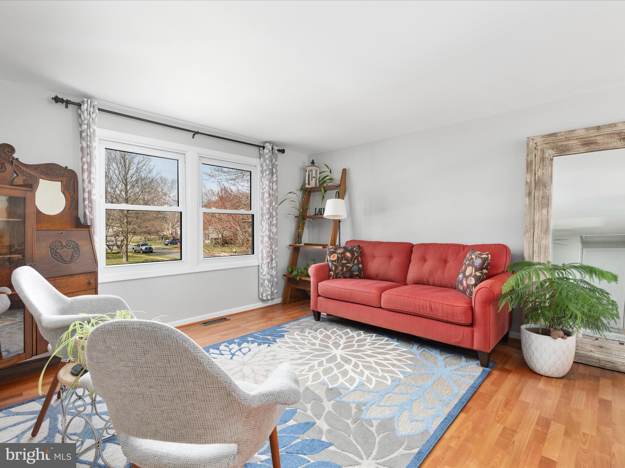 FOX MILL ESTATES - Residential