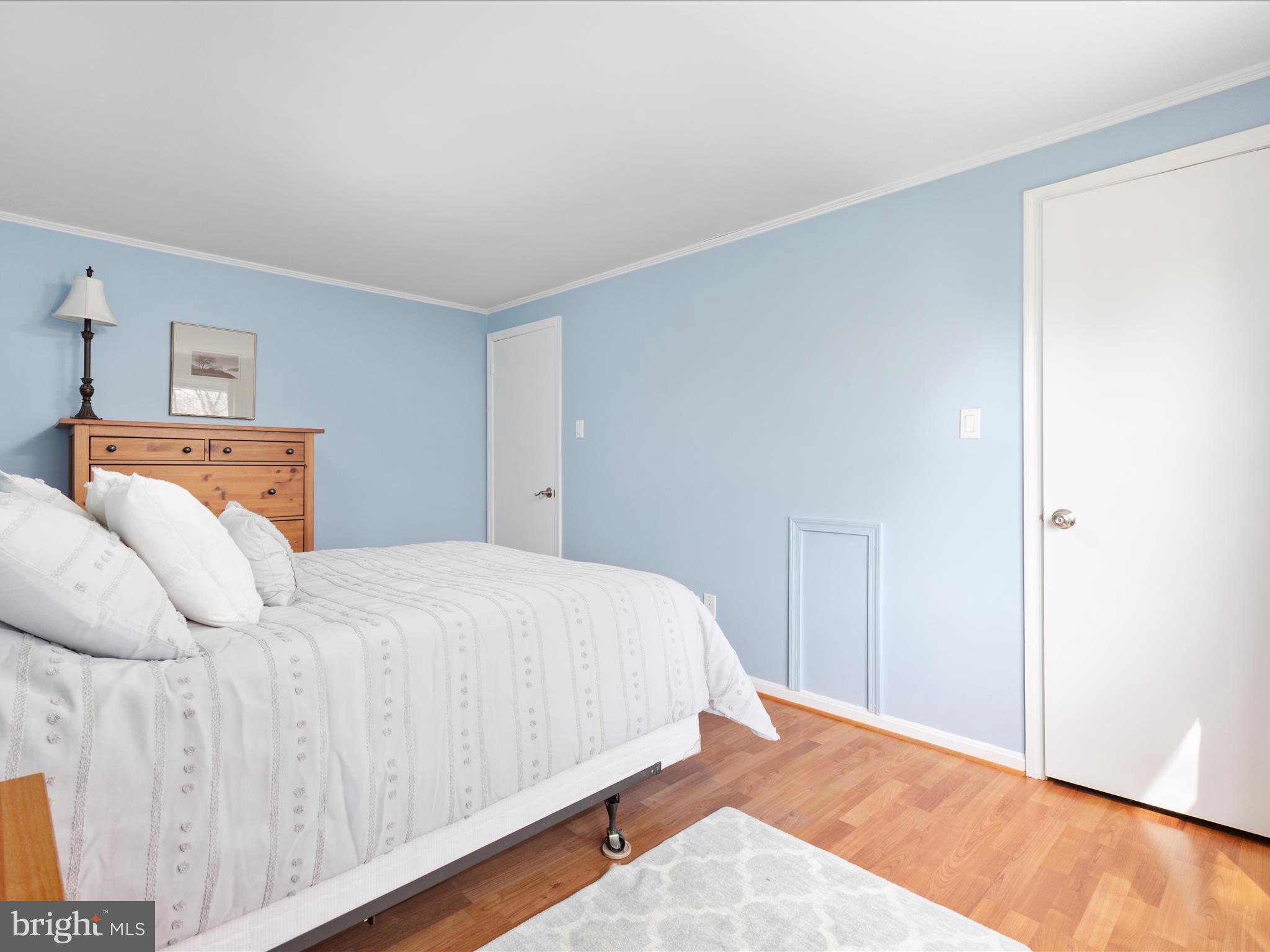 FOX MILL ESTATES - Residential