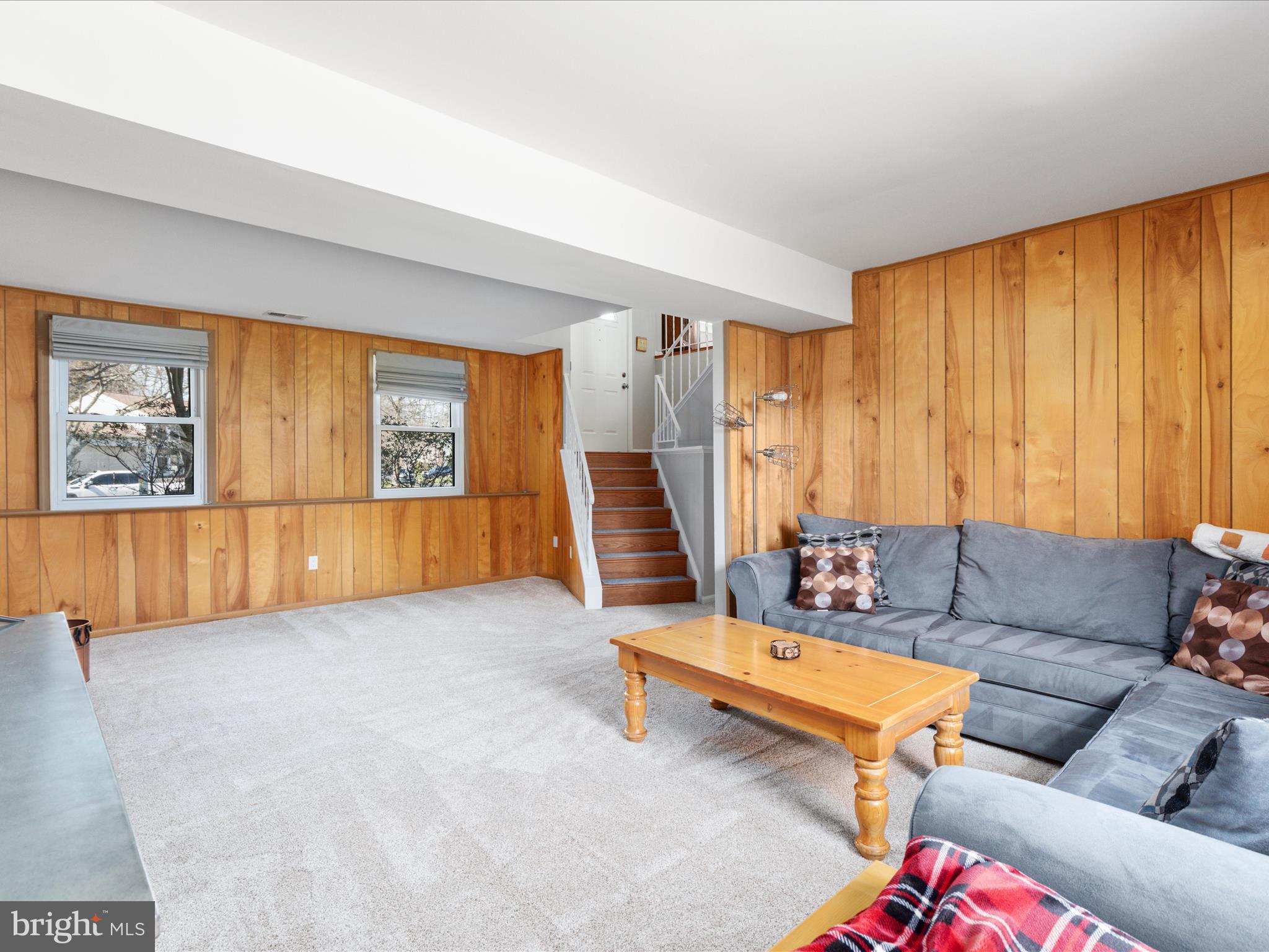 FOX MILL ESTATES - Residential