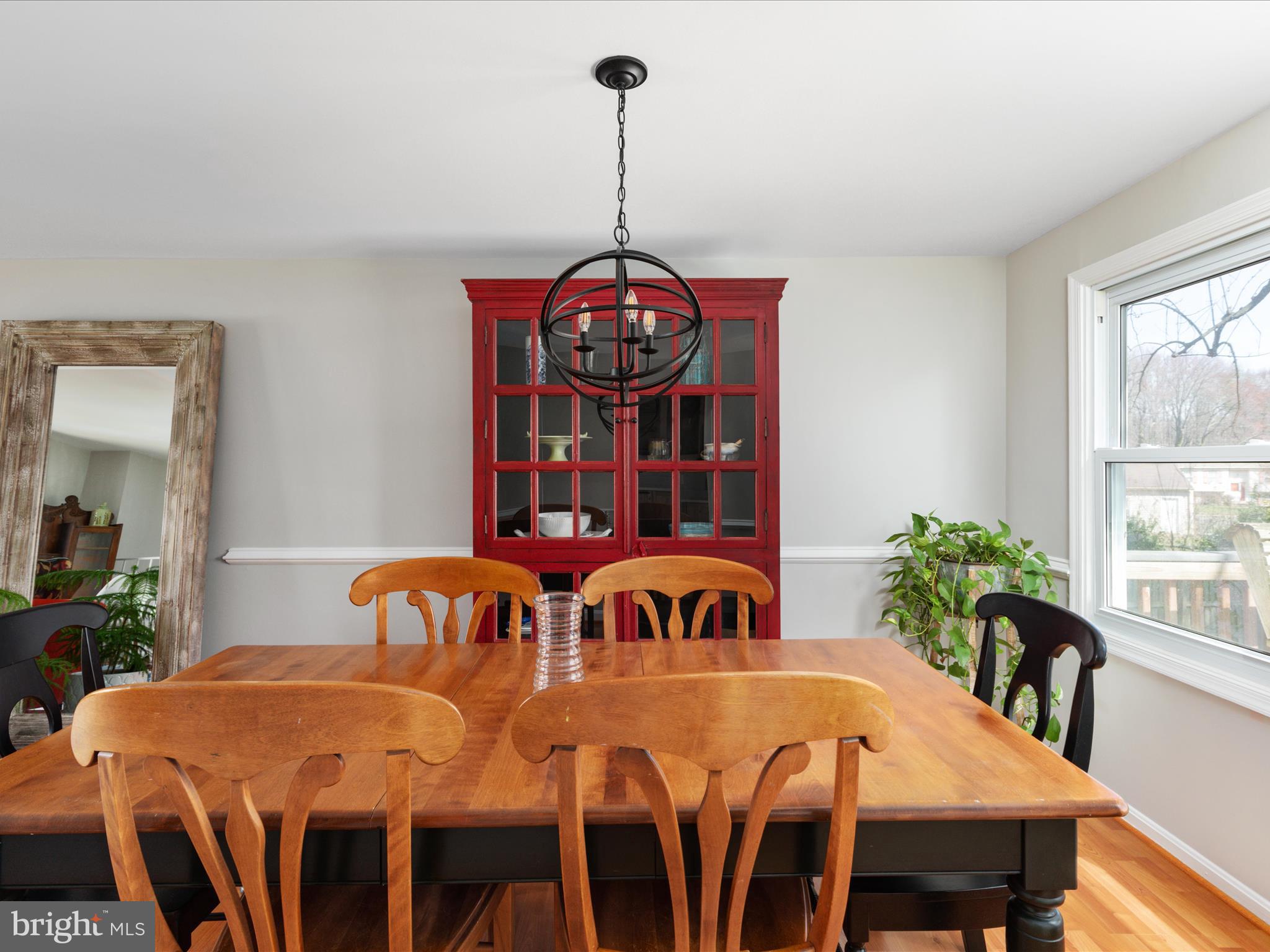 FOX MILL ESTATES - Residential