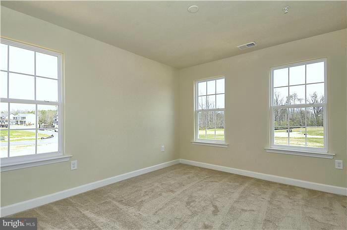 WOODS OF MYRTLE POINT - Residential