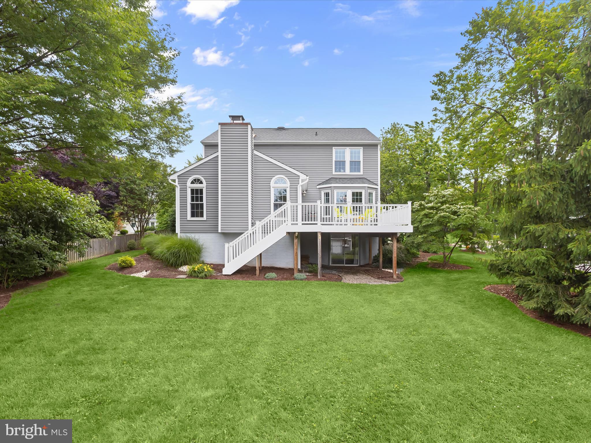 HUNT CLUB ESTATES - Residential