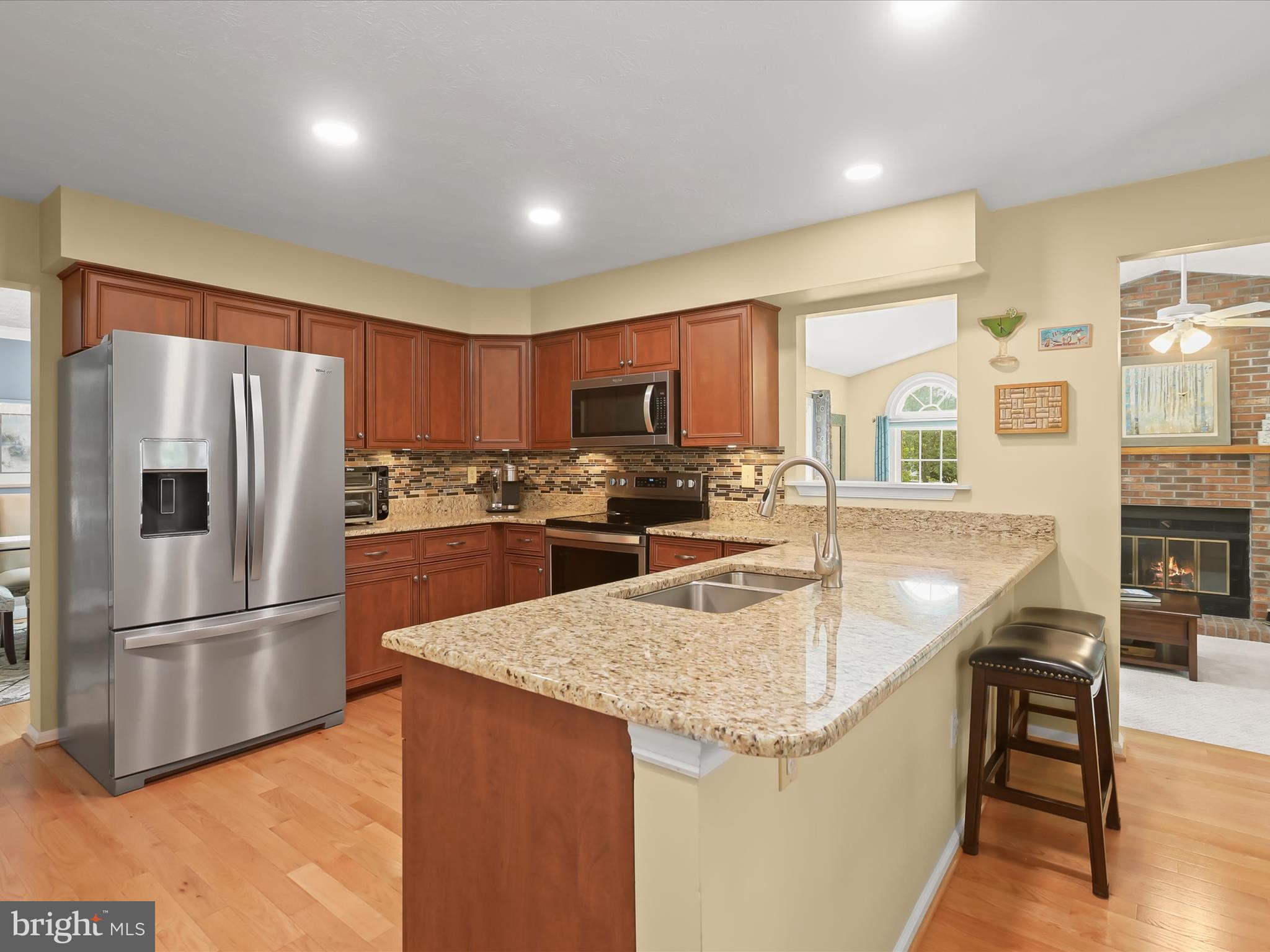 HUNT CLUB ESTATES - Residential