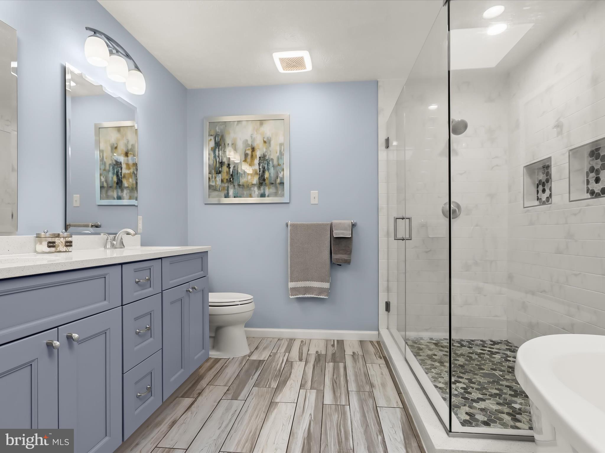 HUNT CLUB ESTATES - Residential