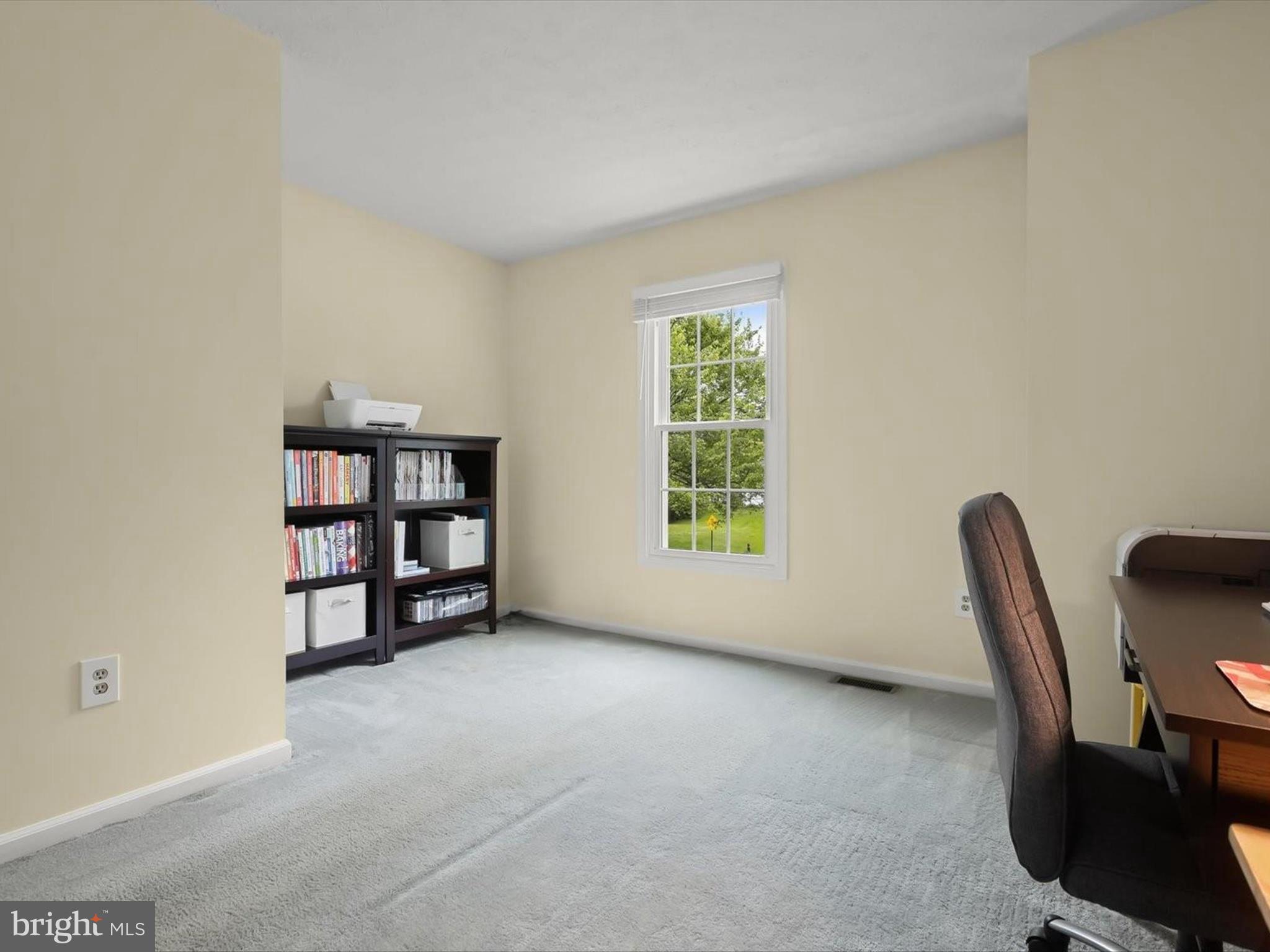 HUNT CLUB ESTATES - Residential