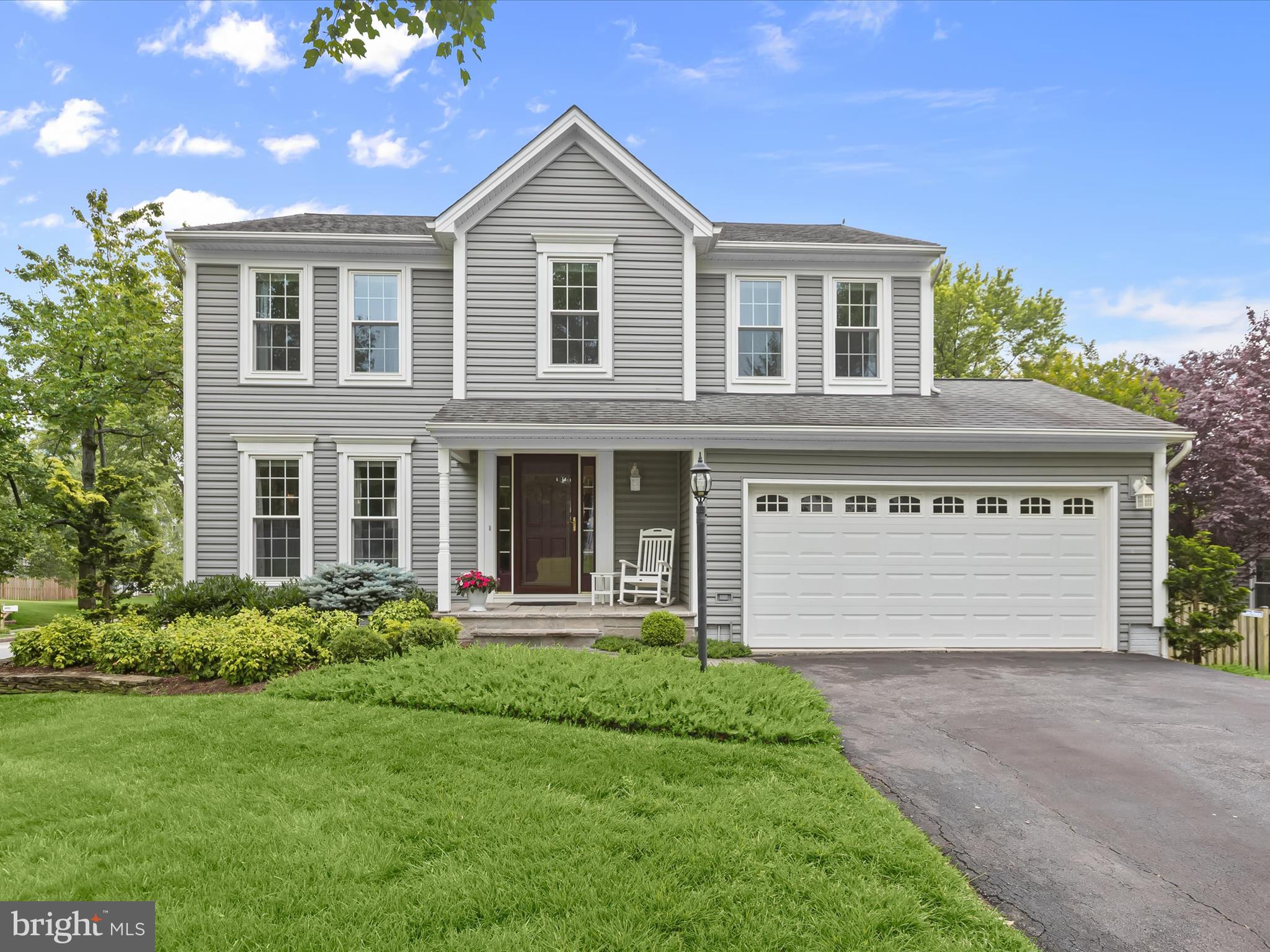 HUNT CLUB ESTATES - Residential