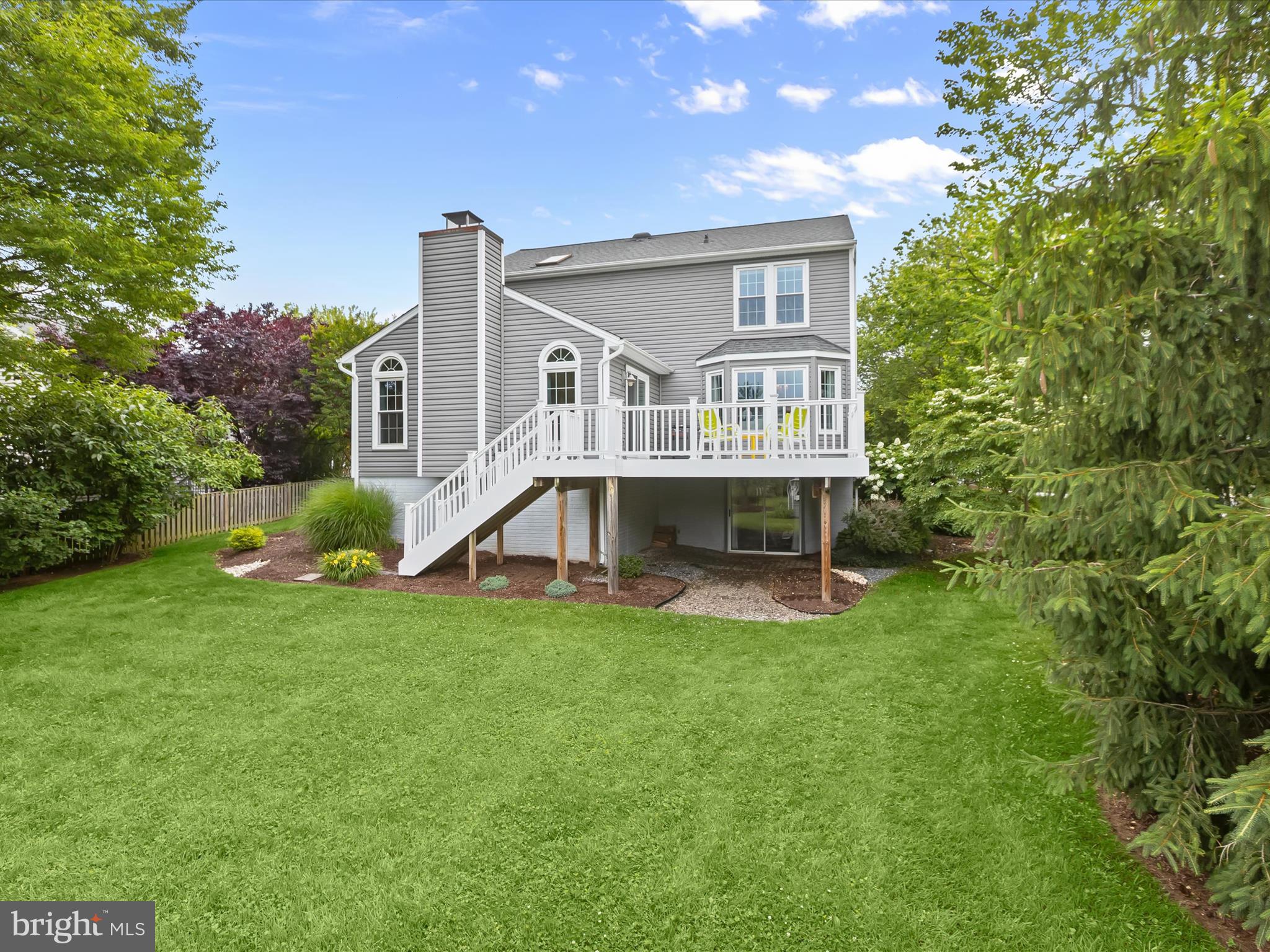 HUNT CLUB ESTATES - Residential