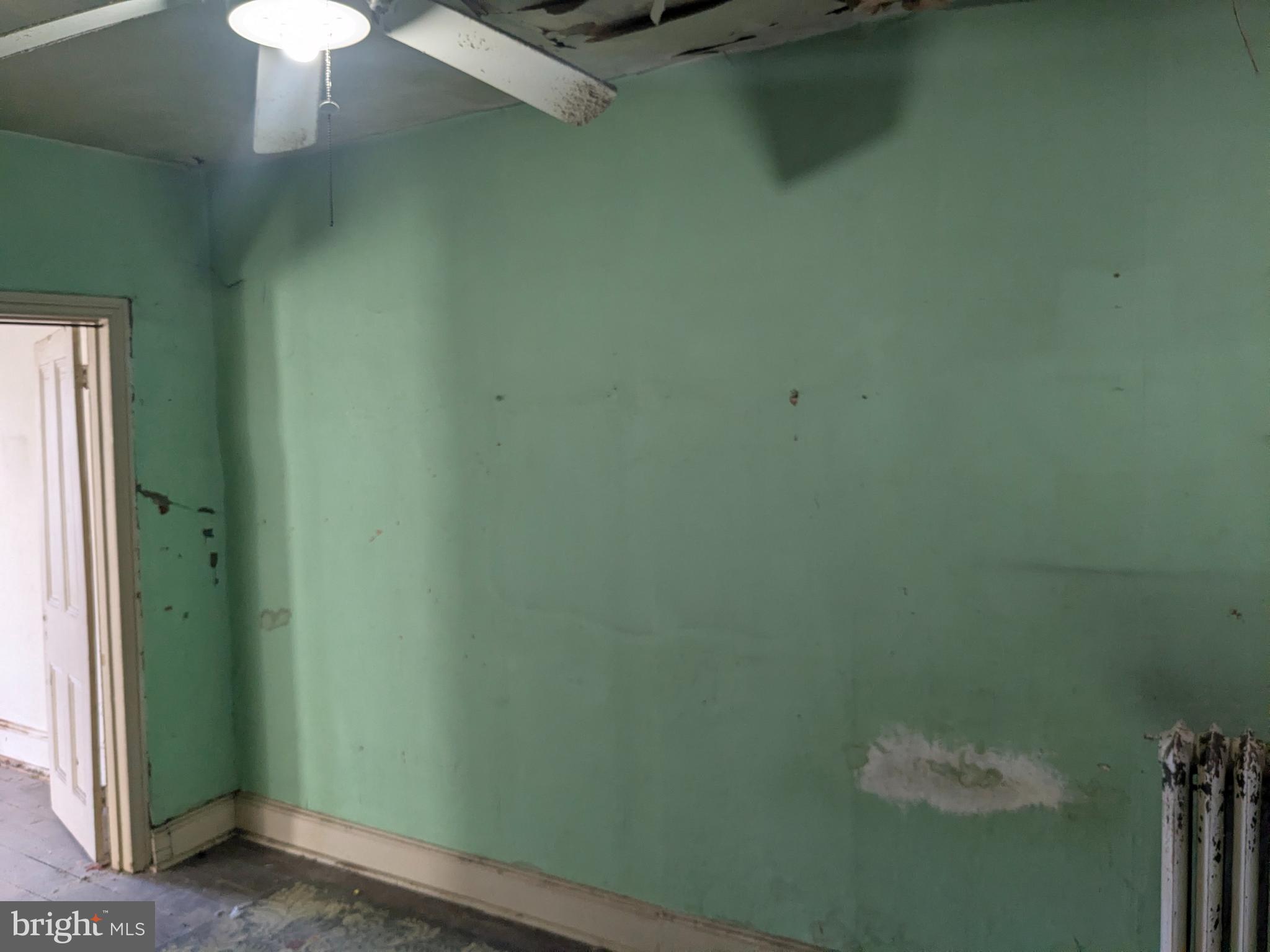 POINT BREEZE - Residential