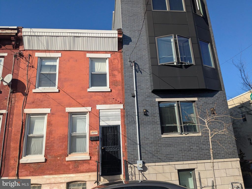 Photo of 1619 Reed Street, PHILADELPHIA, PA 19146 (MLS # PAPH2593182)