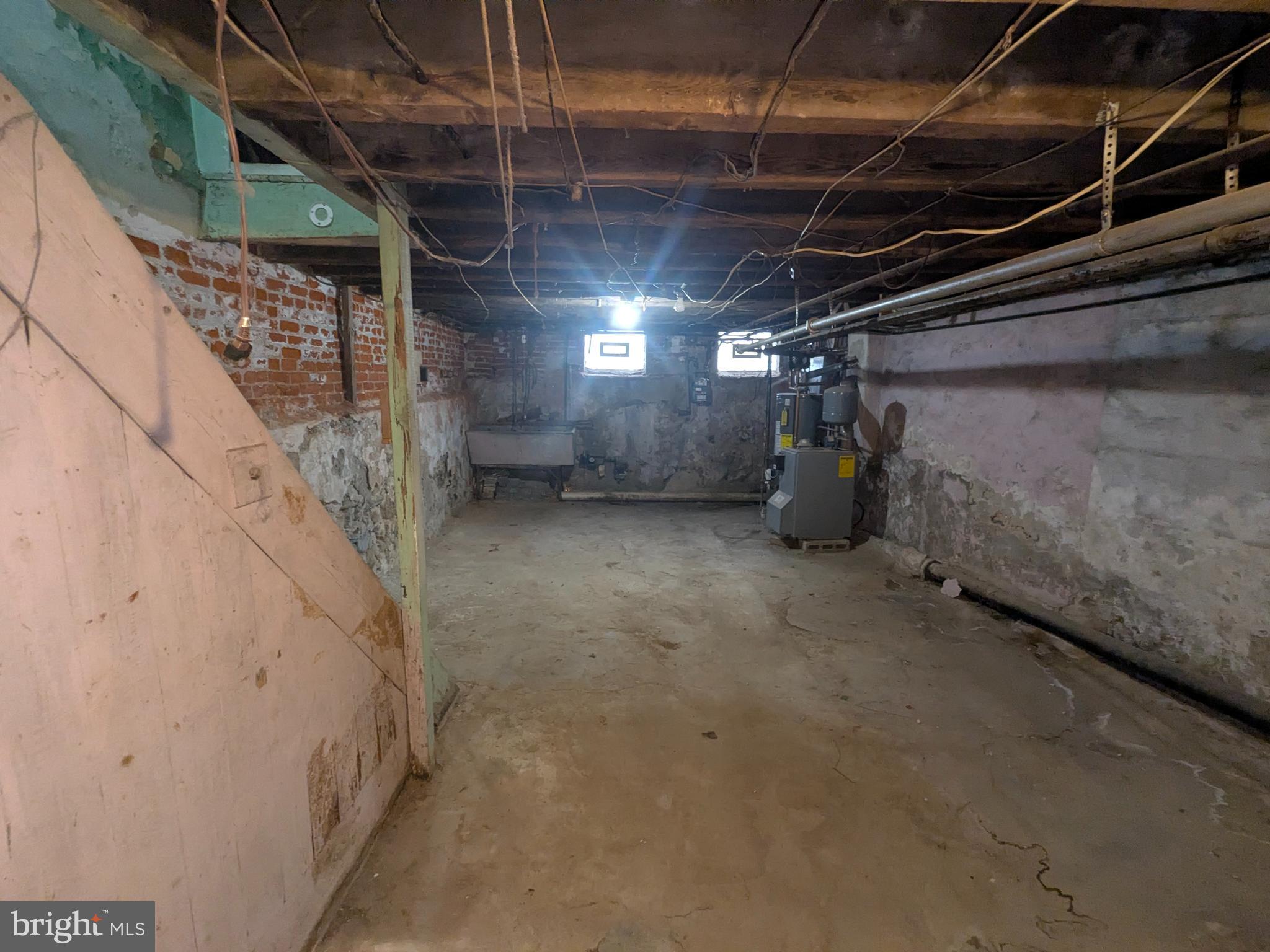 POINT BREEZE - Residential