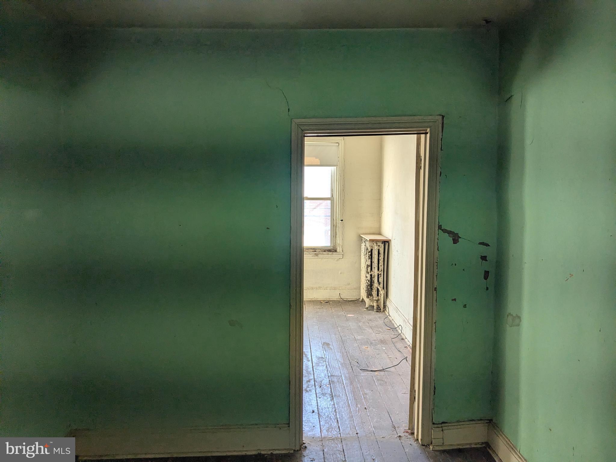 POINT BREEZE - Residential