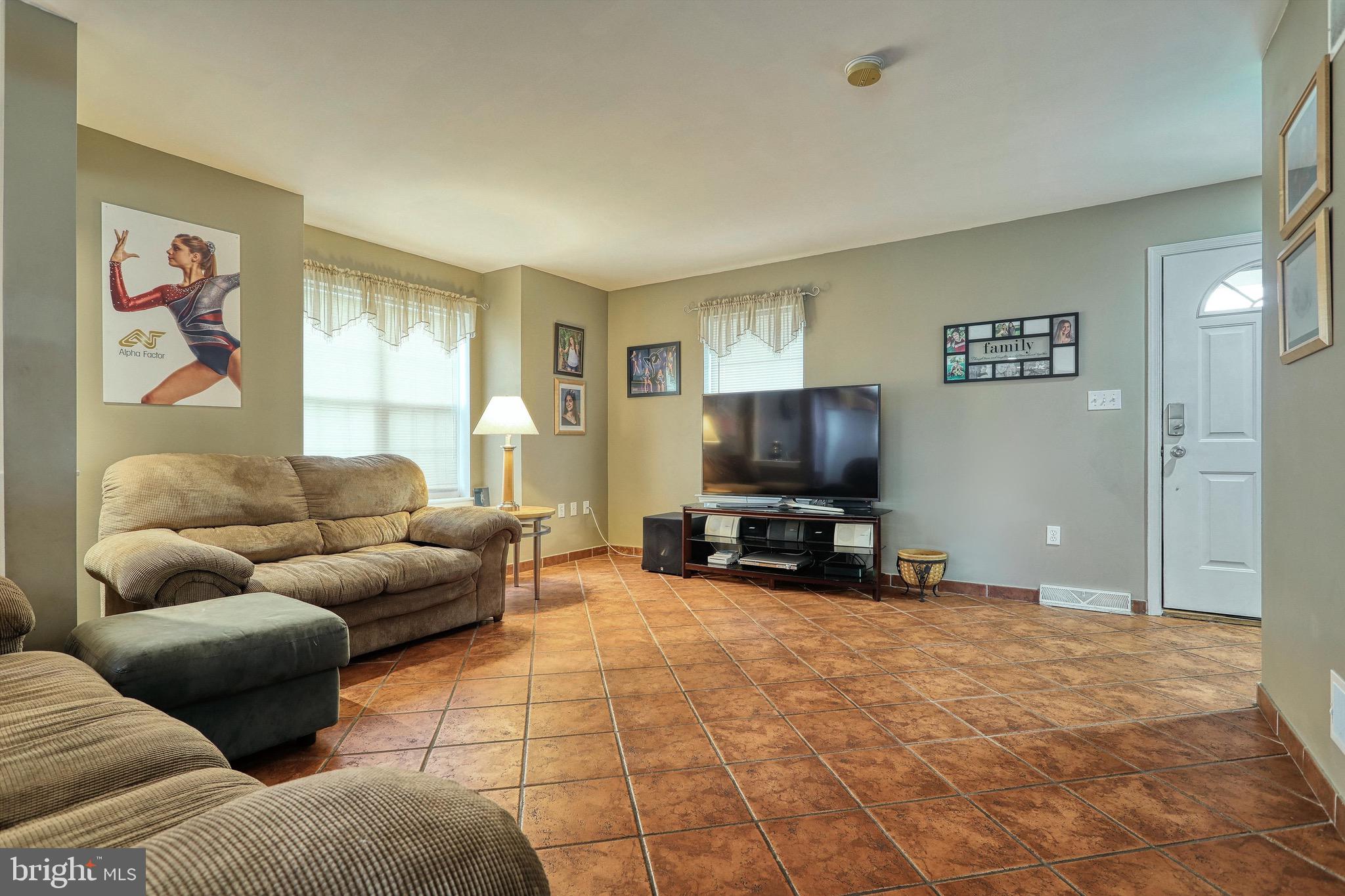 BLOSSOM HILL - Residential