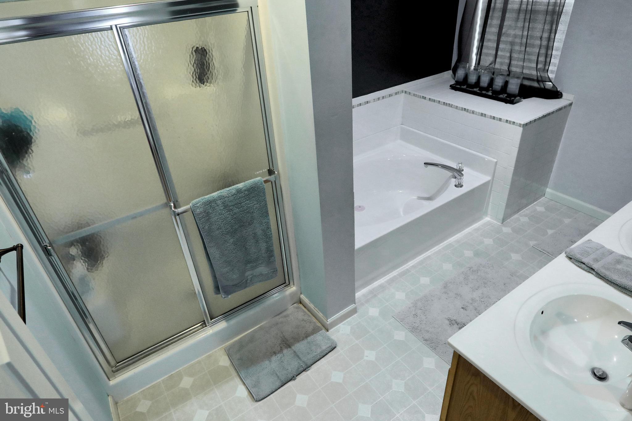 BLOSSOM HILL - Residential