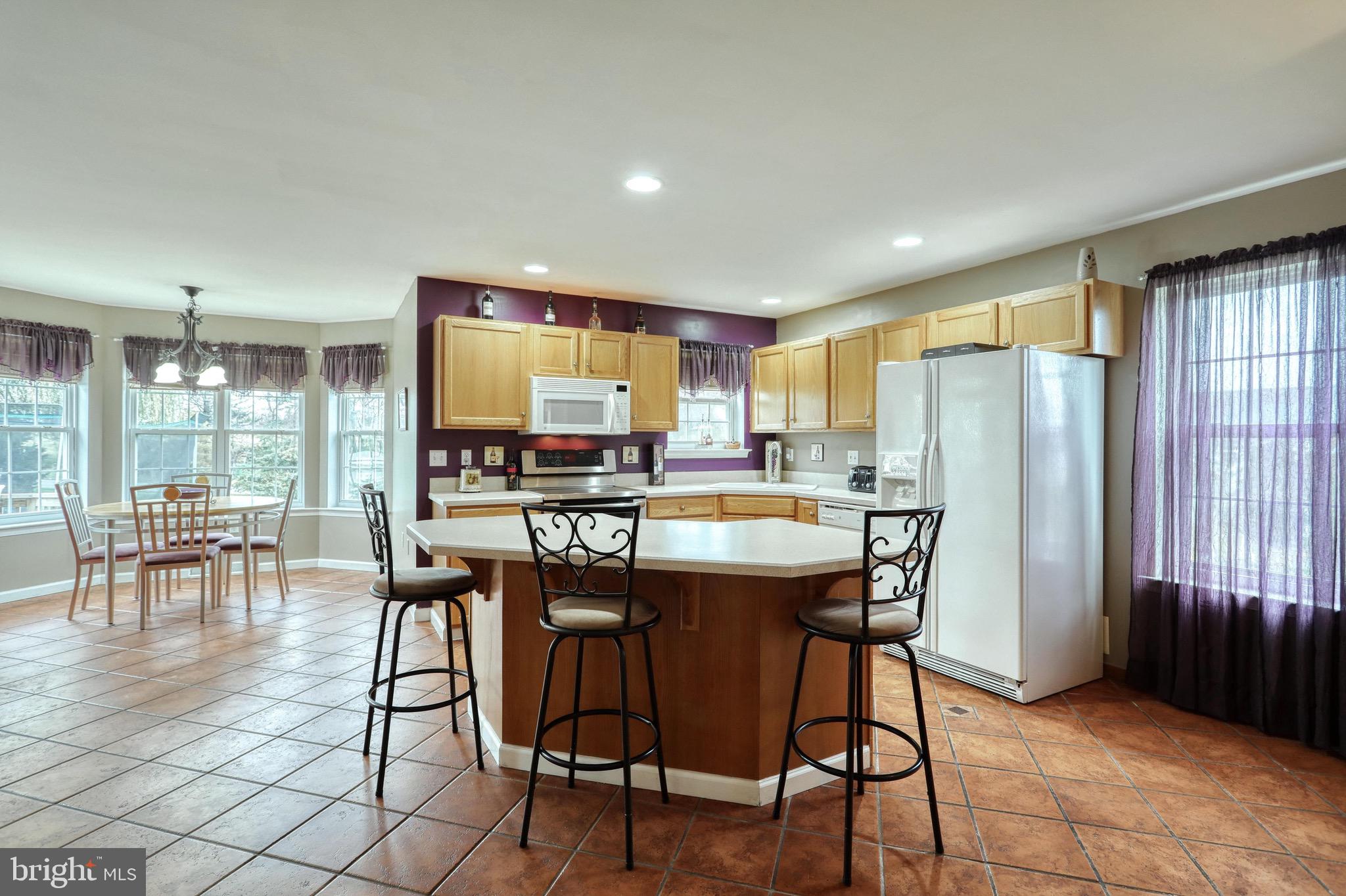 BLOSSOM HILL - Residential