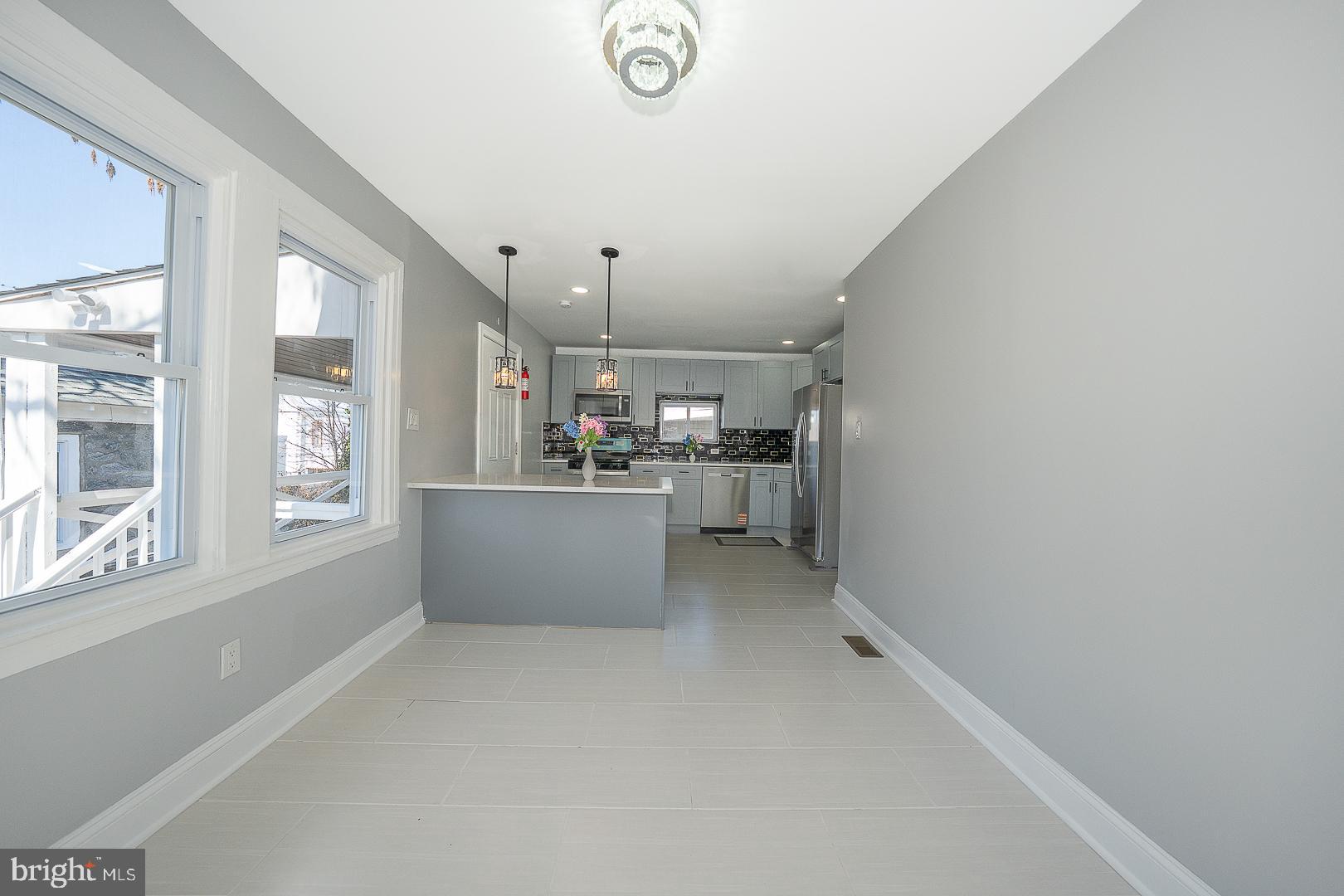 KIRKLAND - Residential