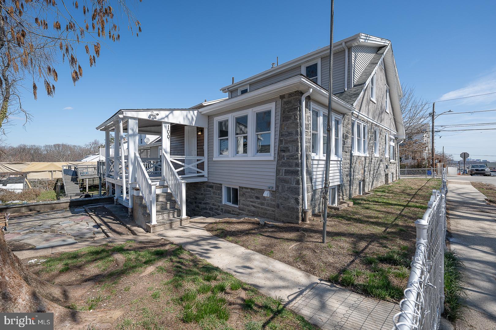 KIRKLAND - Residential