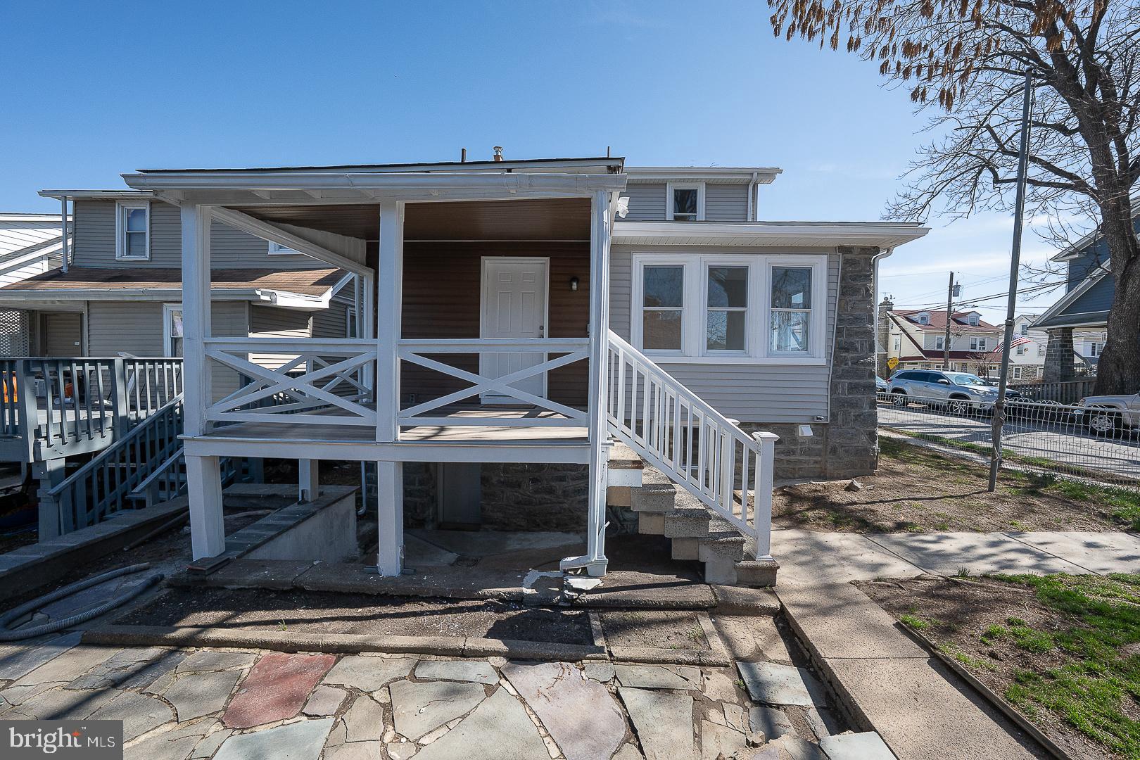 KIRKLAND - Residential