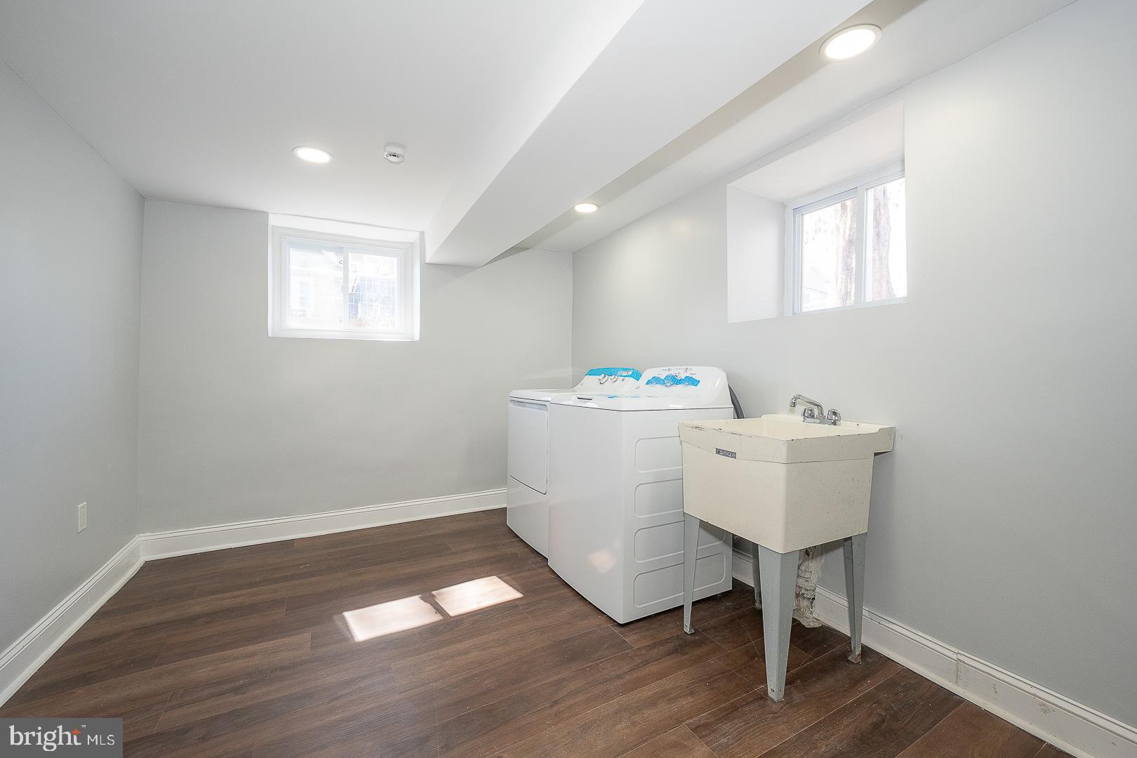 KIRKLAND - Residential