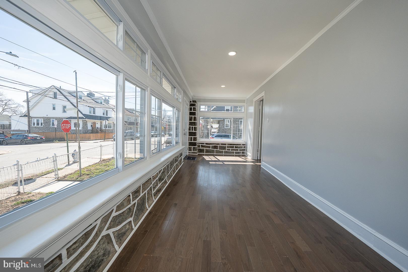 KIRKLAND - Residential