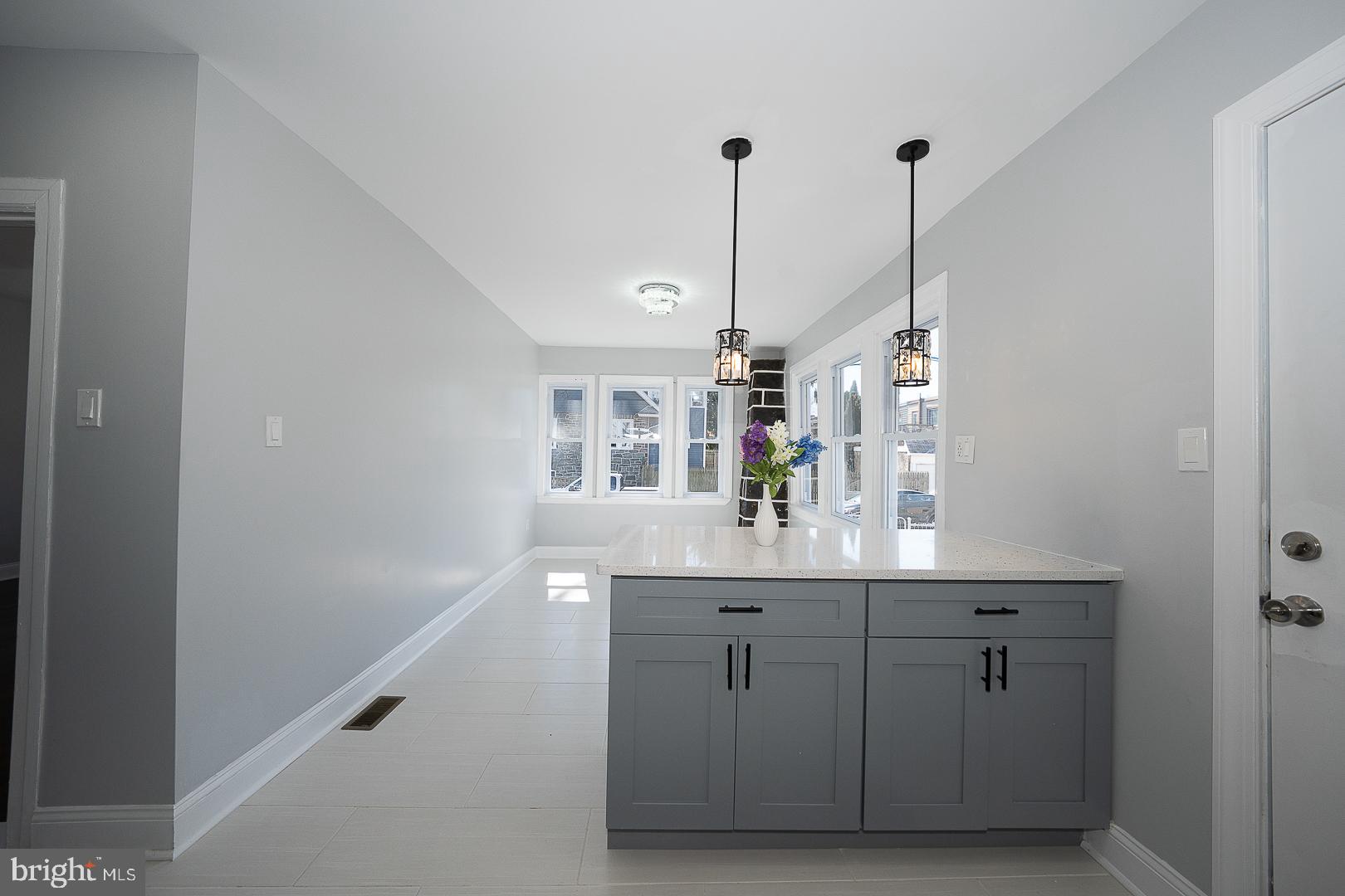 KIRKLAND - Residential