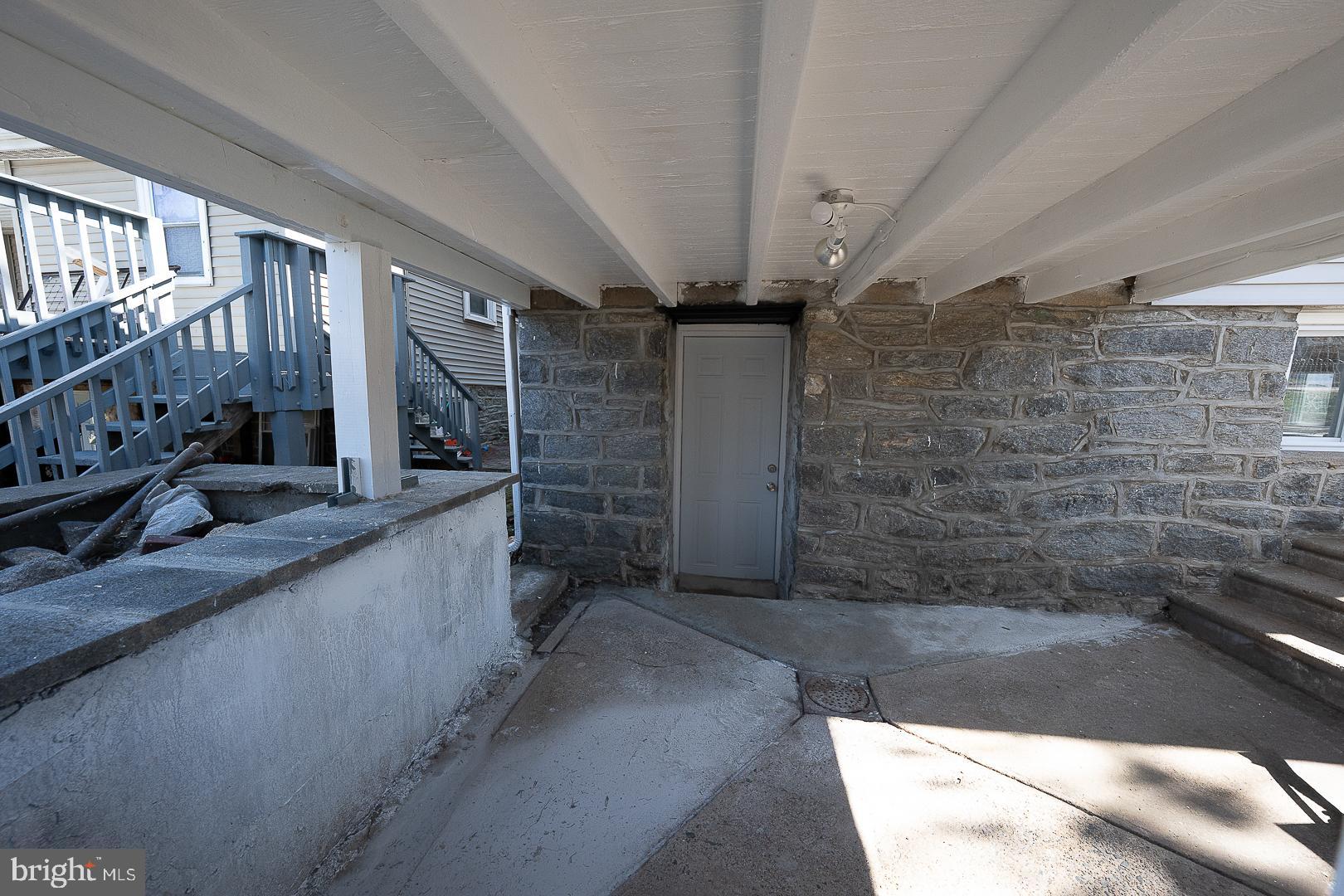 KIRKLAND - Residential