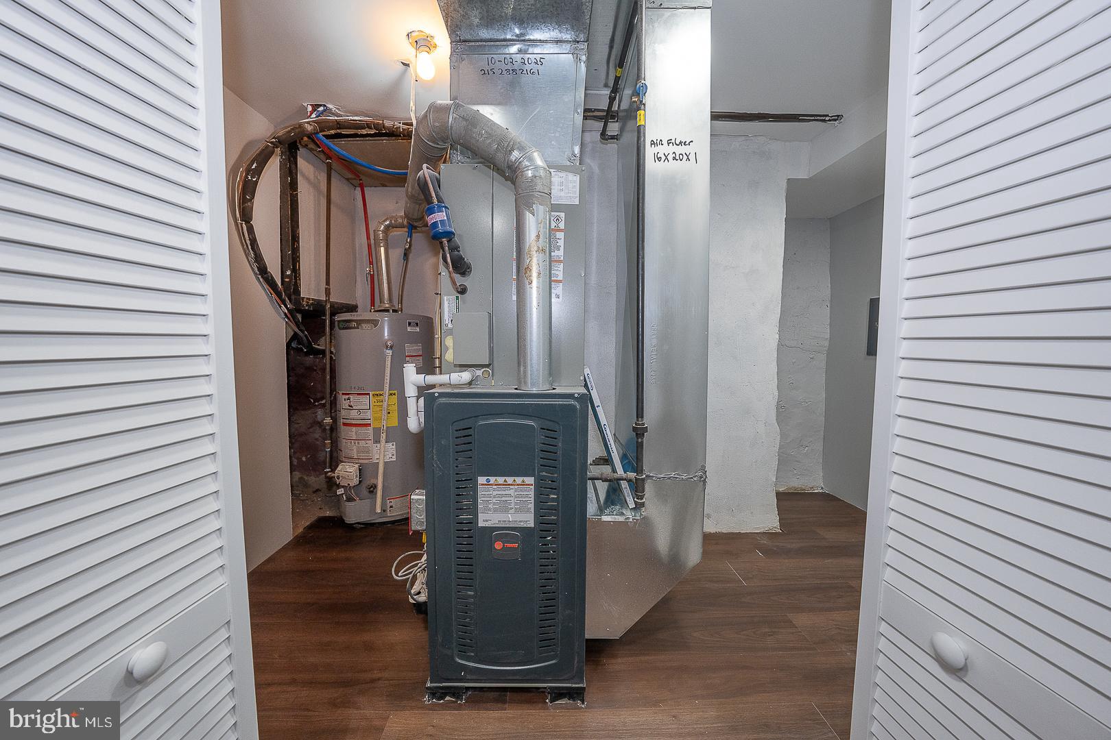 KIRKLAND - Residential