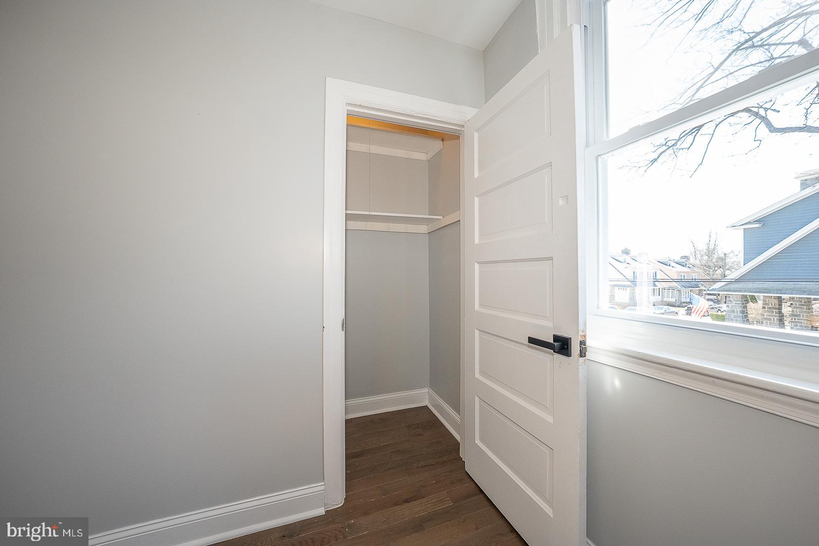 KIRKLAND - Residential