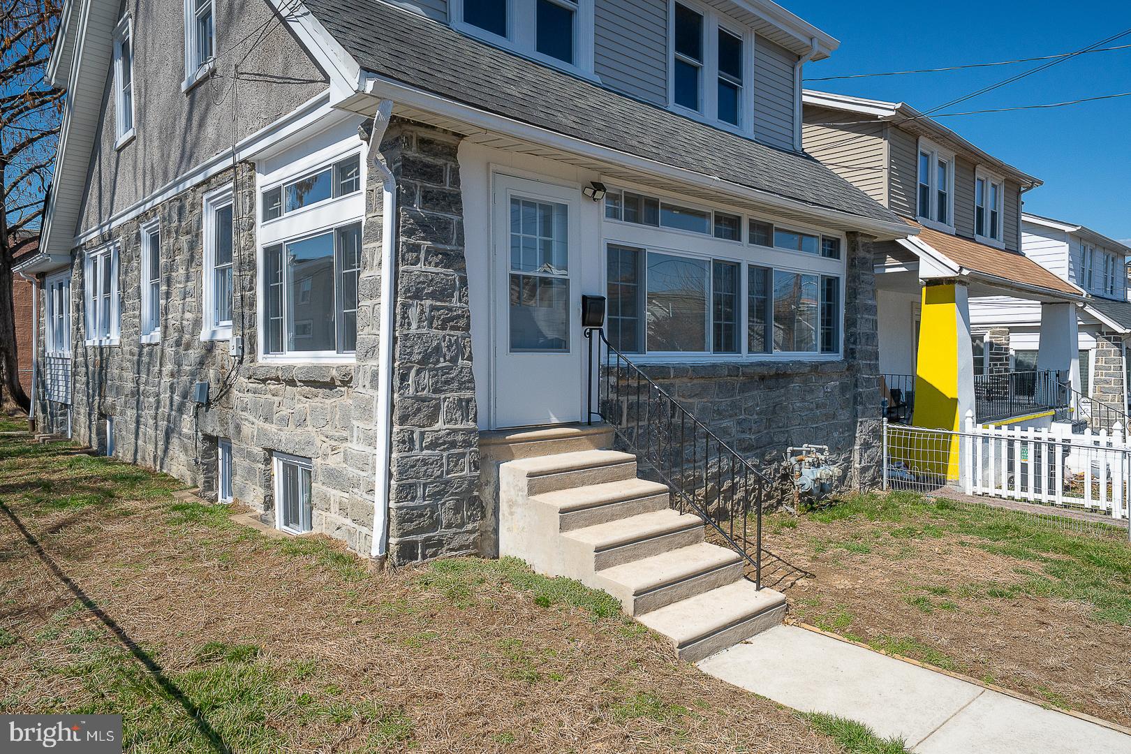 KIRKLAND - Residential