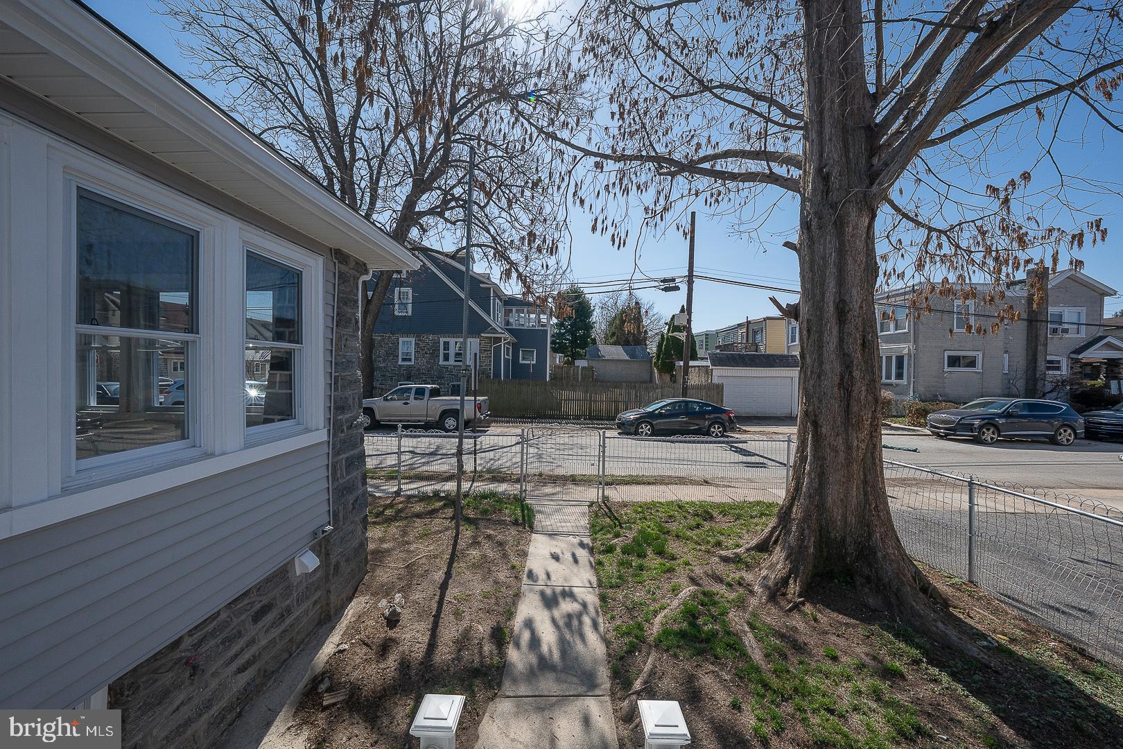 KIRKLAND - Residential