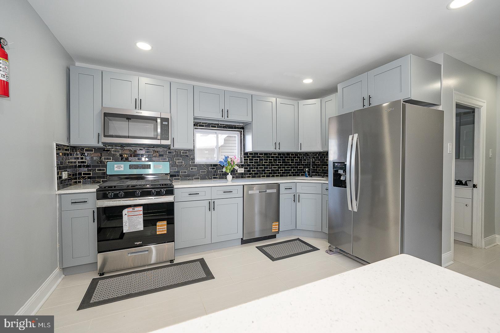 KIRKLAND - Residential