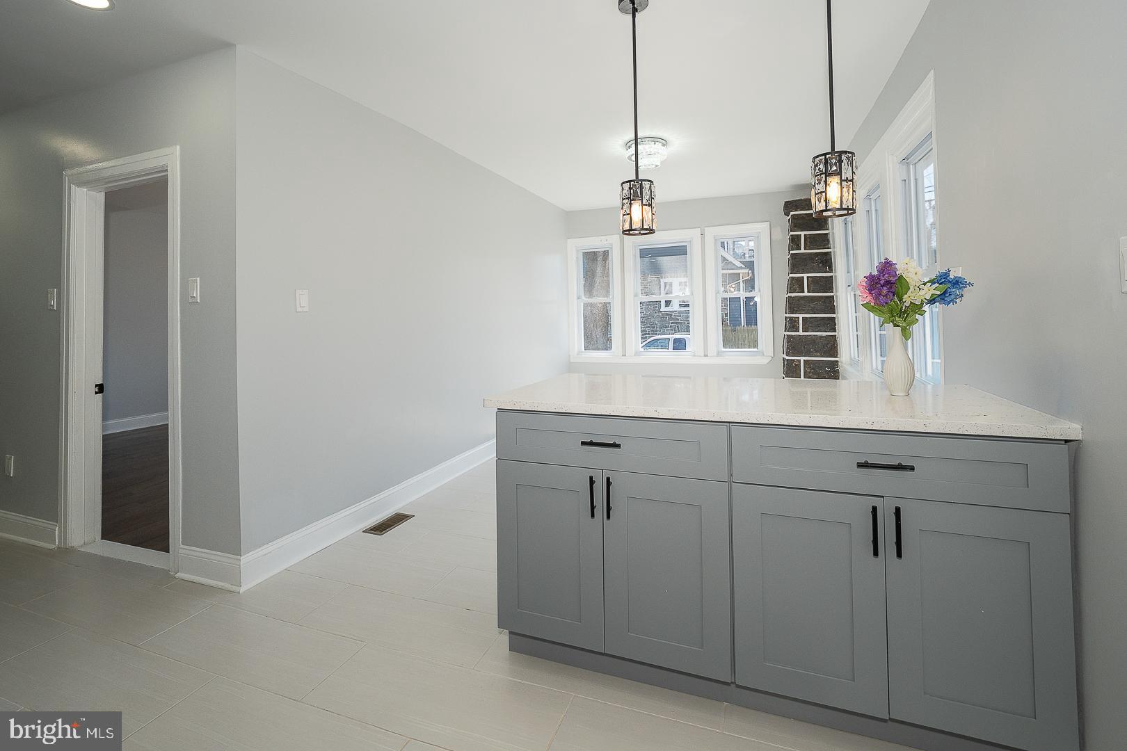 KIRKLAND - Residential