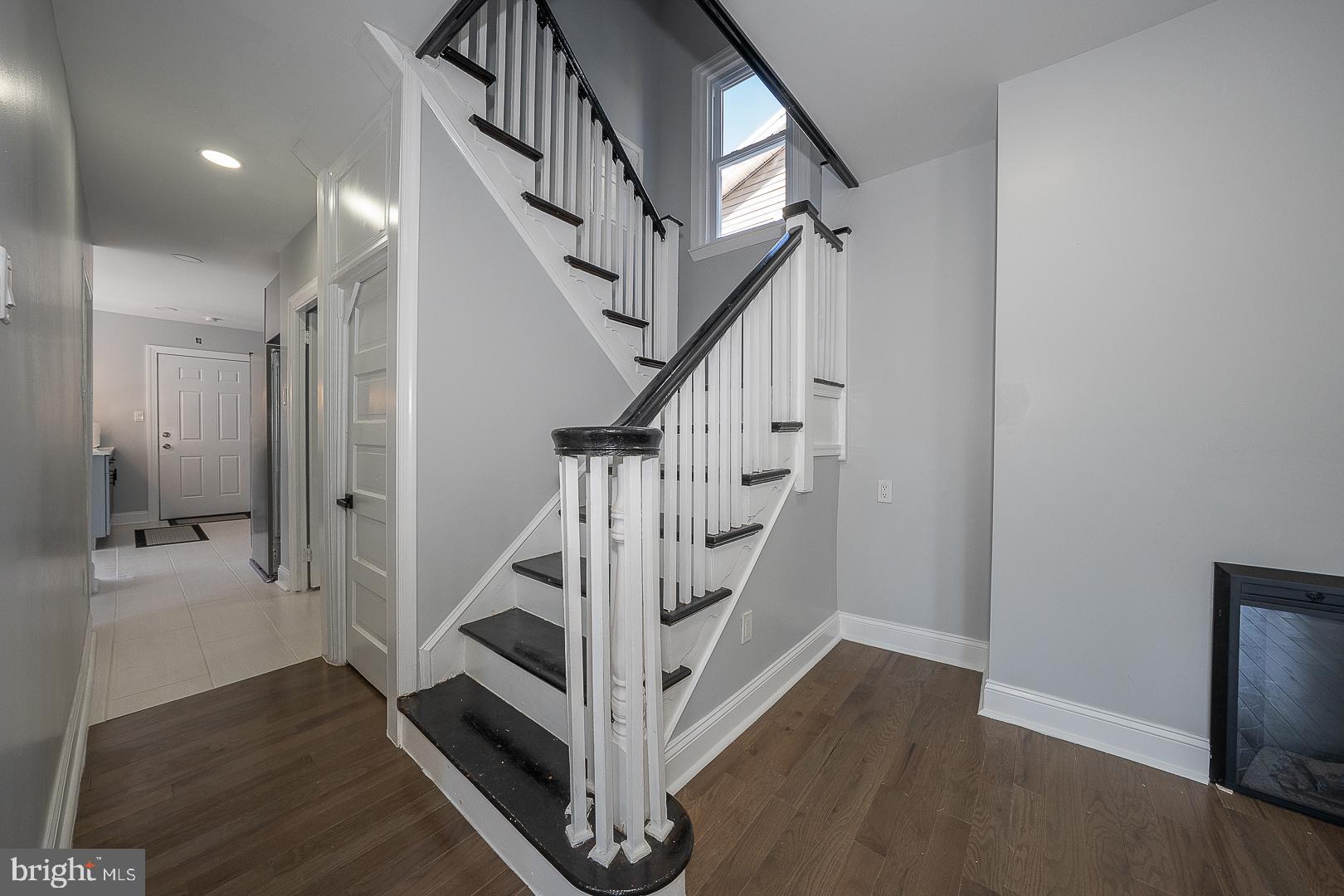 KIRKLAND - Residential