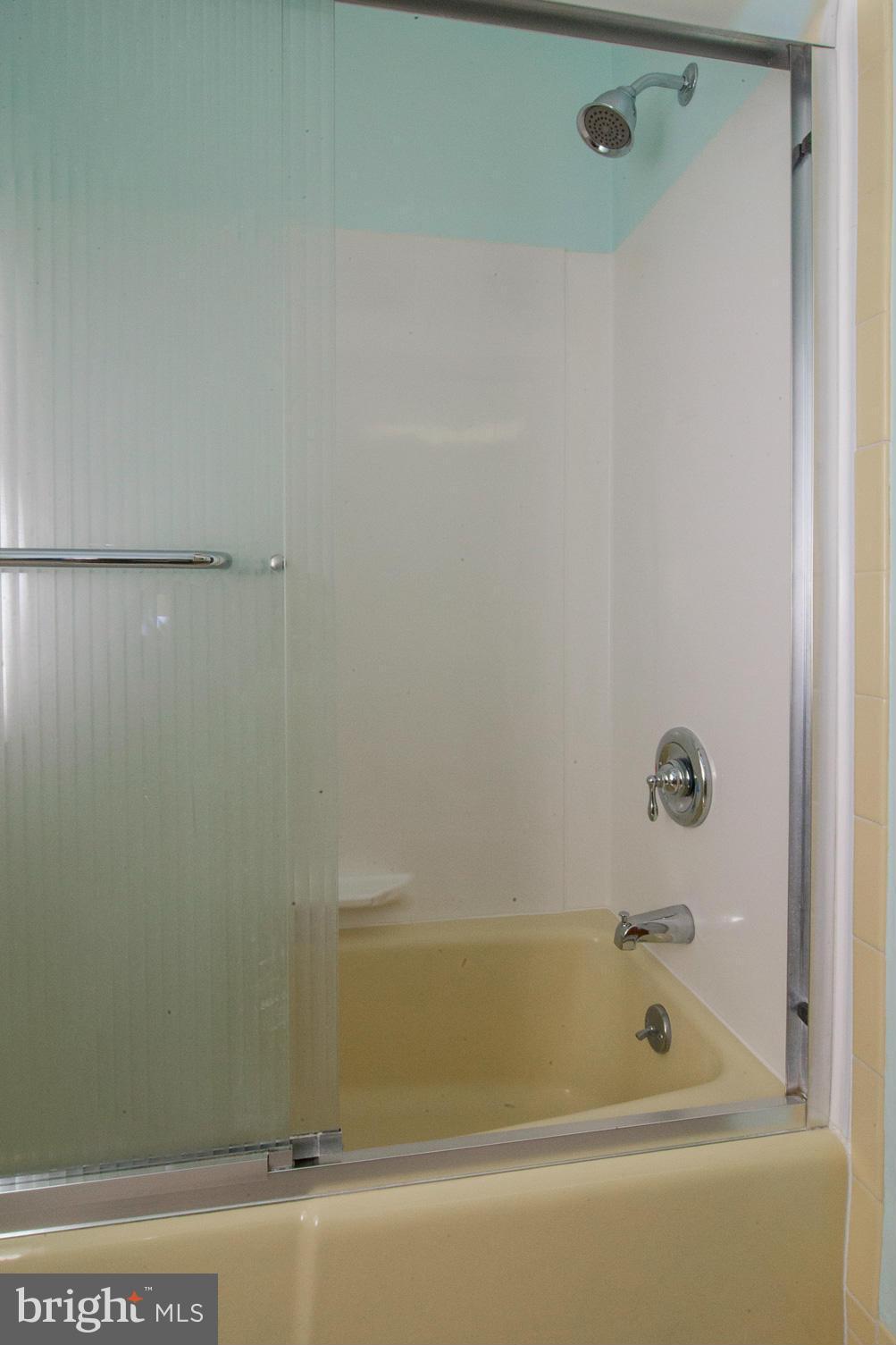 WILKER COURT - Residential