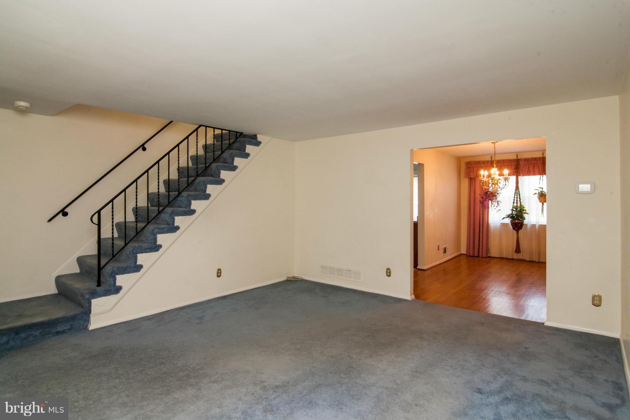 WILKER COURT - Residential