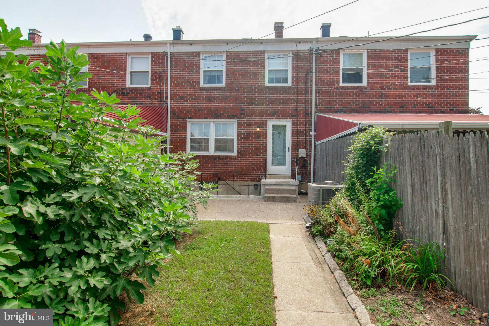 WILKER COURT - Residential